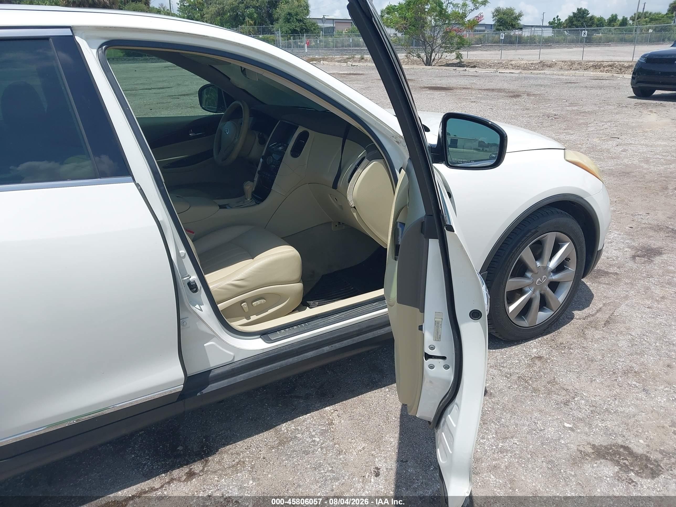 2008 Infiniti Ex35 Journey White vin: JNKAJ09EX8M301717