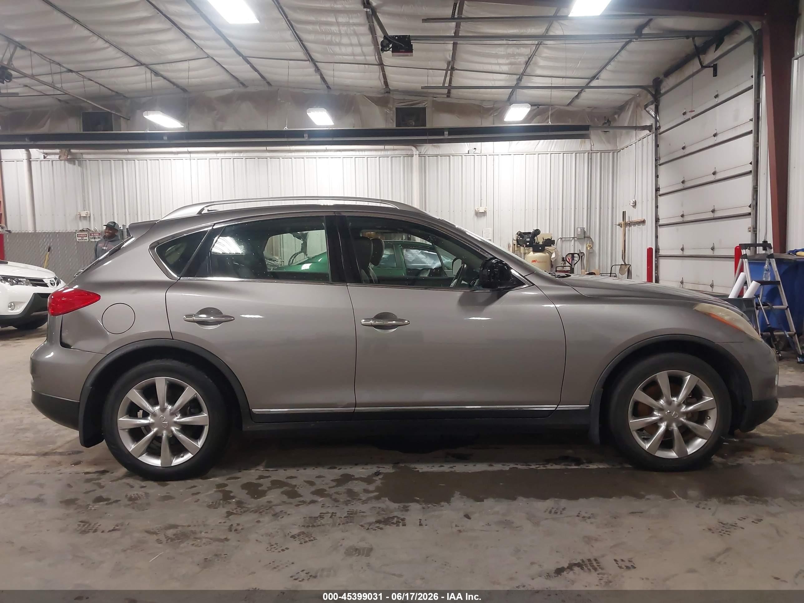 2008 Infiniti Ex35 Journey Gray vin: JNKAJ09F08M353088