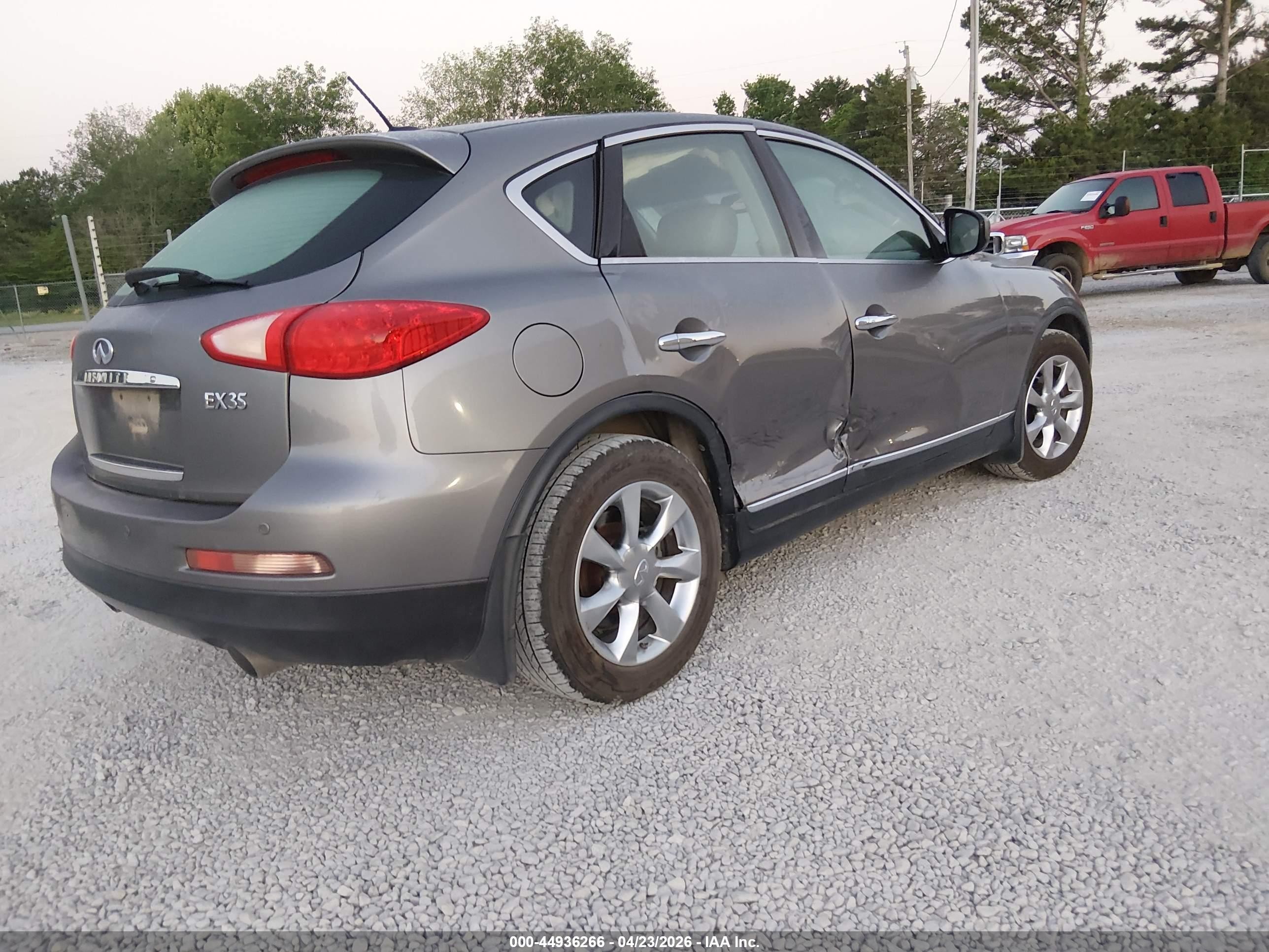 2008 Infiniti Ex35 Journey Gray vin: JNKAJ09F18M353570