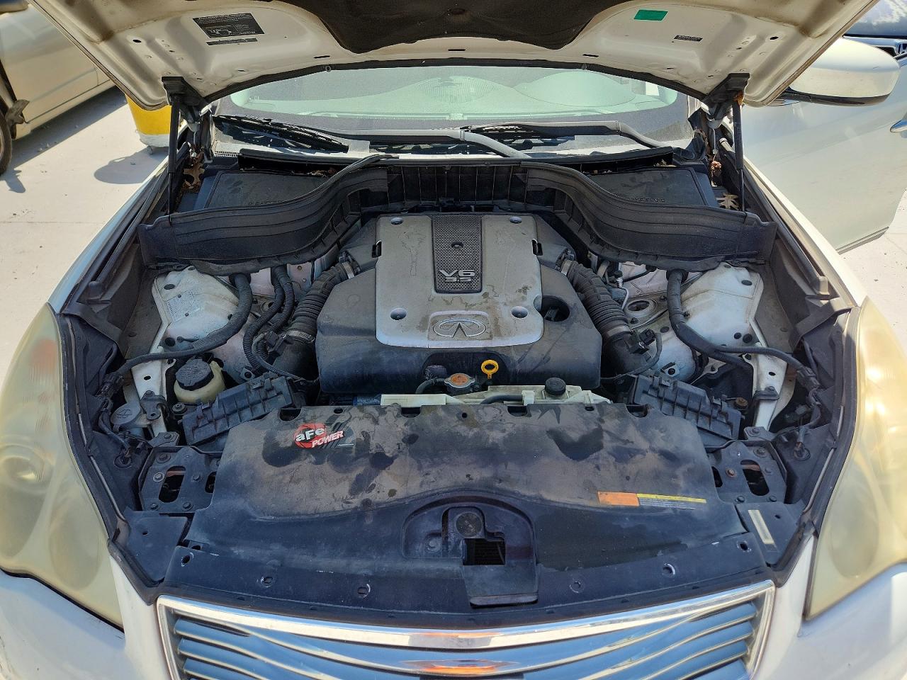2008 Infiniti Ex35 Base White vin: JNKAJ09F28M359250