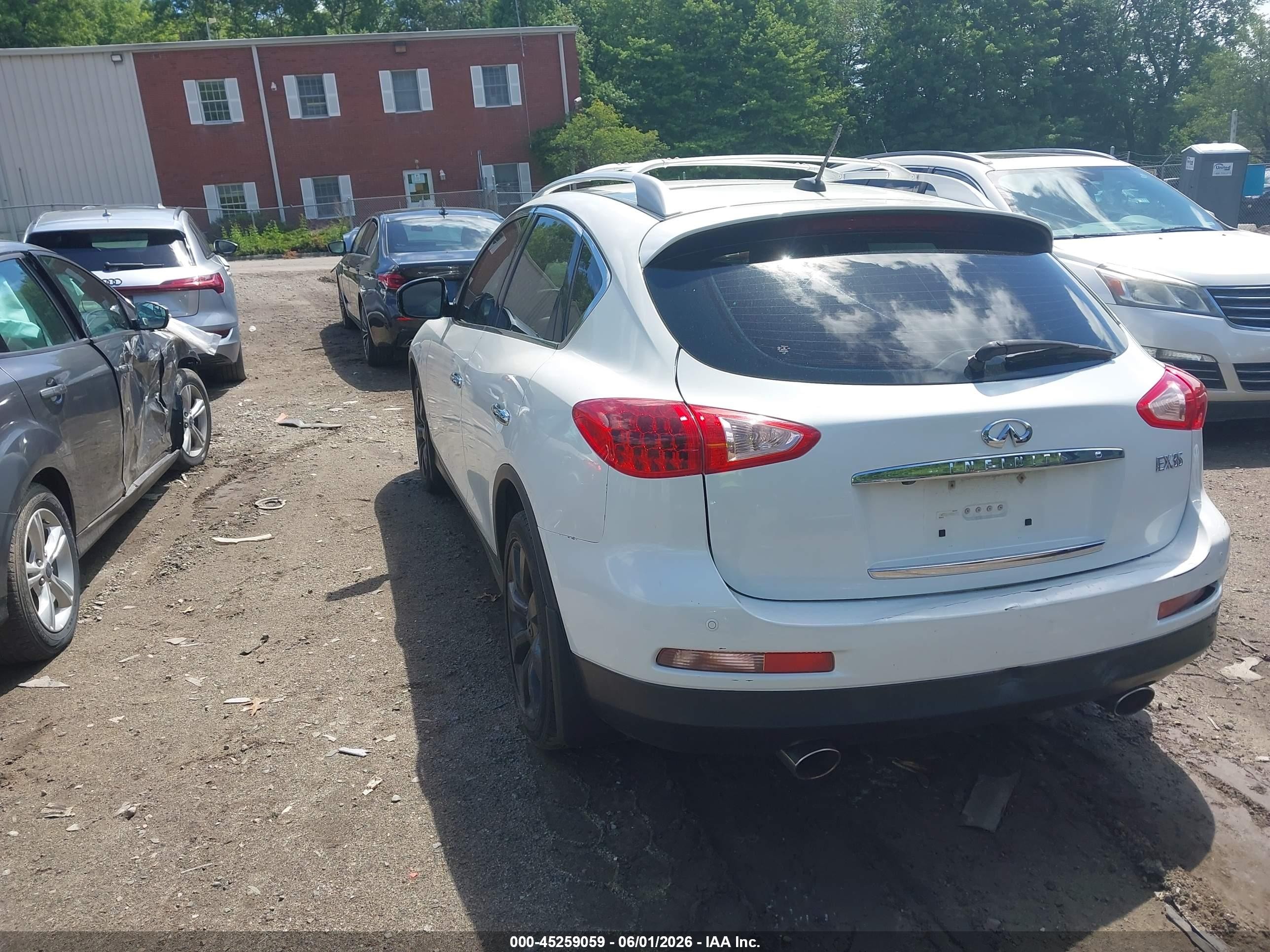 2008 Infiniti Ex35 Journey Белый vin: JNKAJ09F48M362277