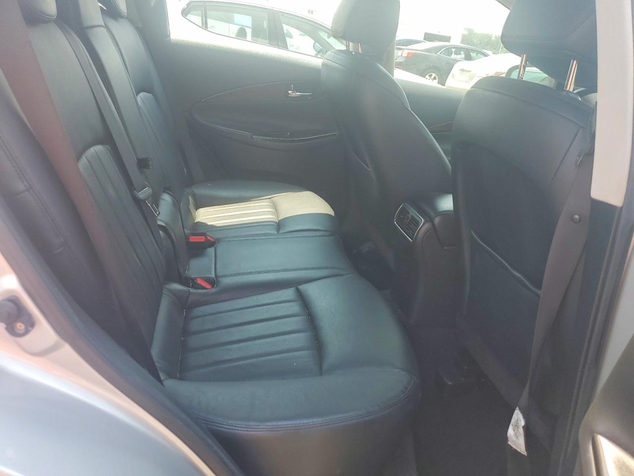 2008 Infiniti Ex35 Base Silver vin: JNKAJ09F68M359929