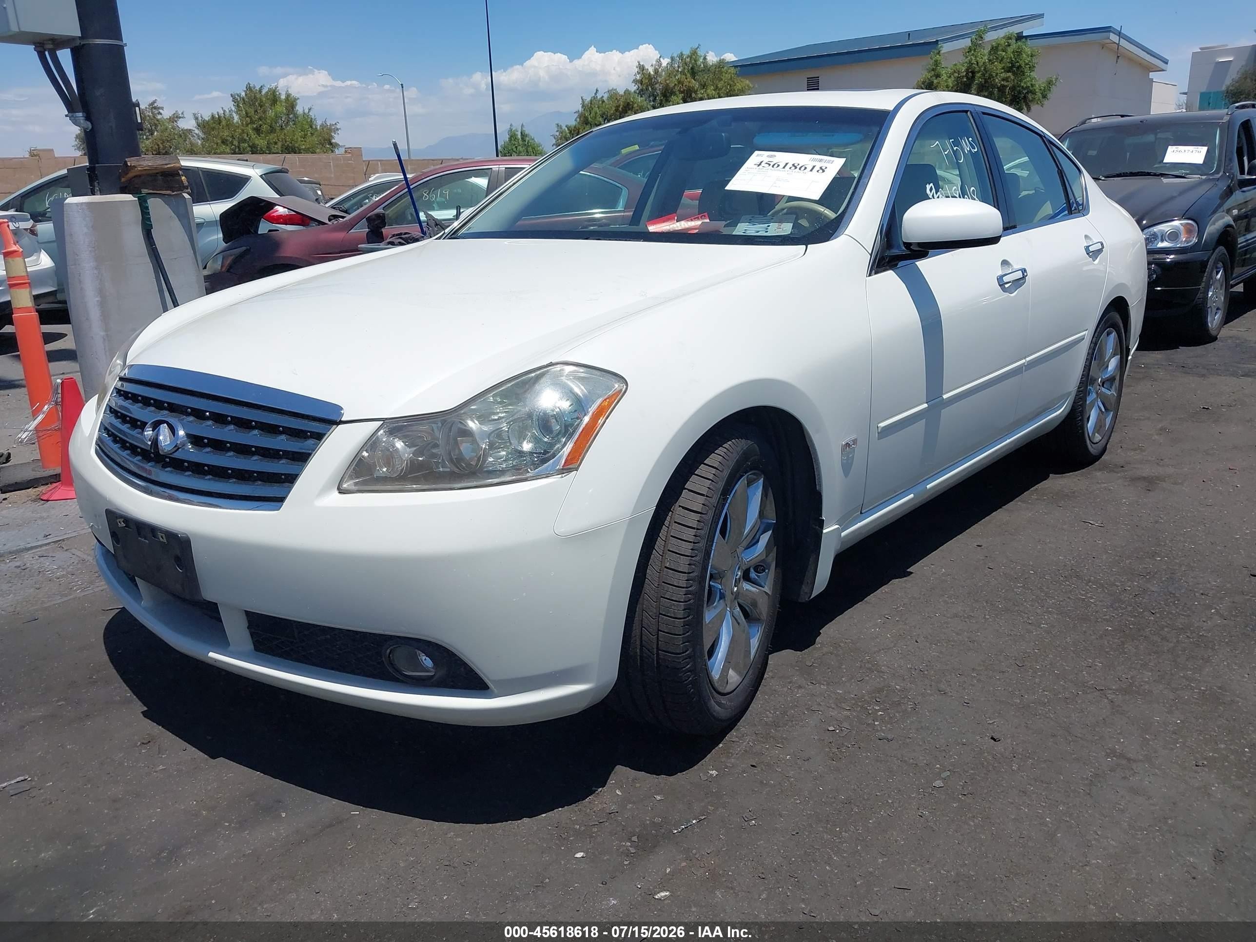 2007 Infiniti M35   White vin: JNKAY01E07M307483