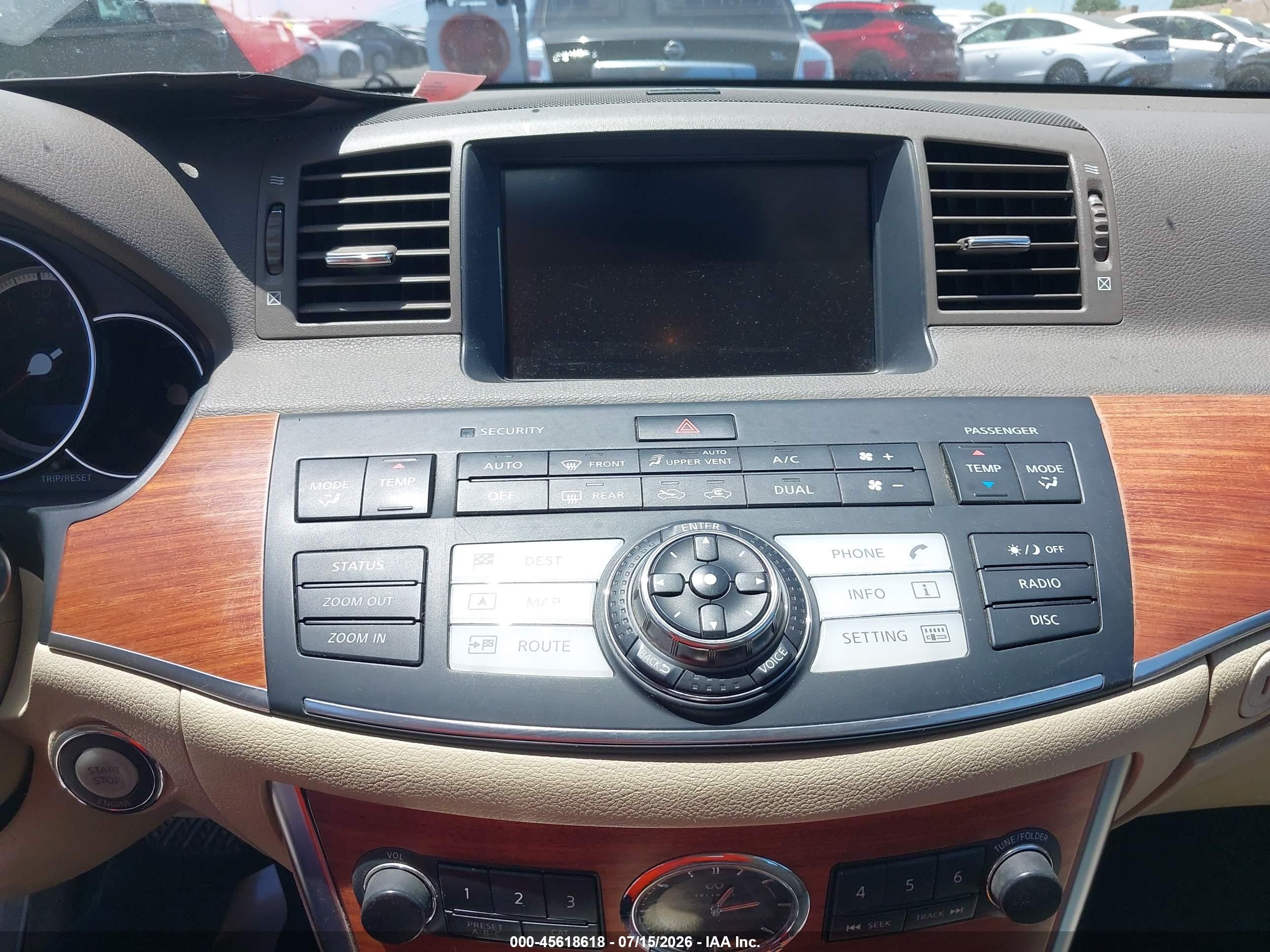 2007 Infiniti M35   White vin: JNKAY01E07M307483