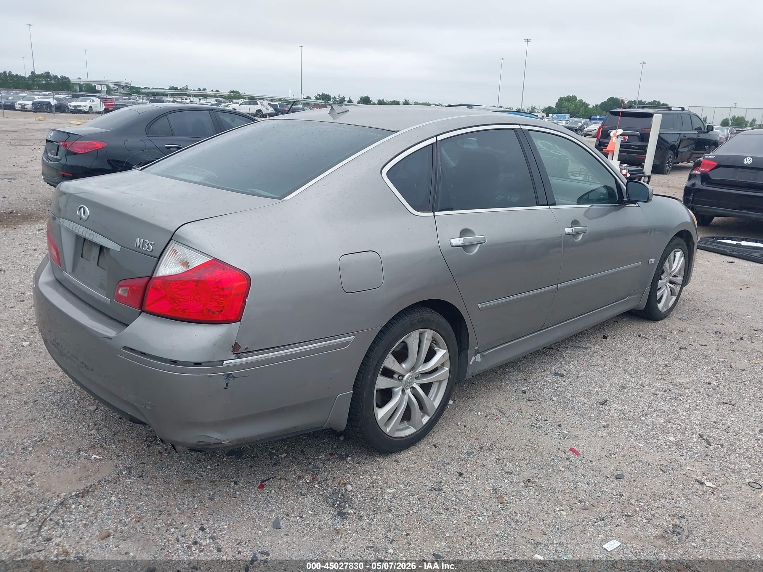 2008 Infiniti M35   Серый vin: JNKAY01E08M600673