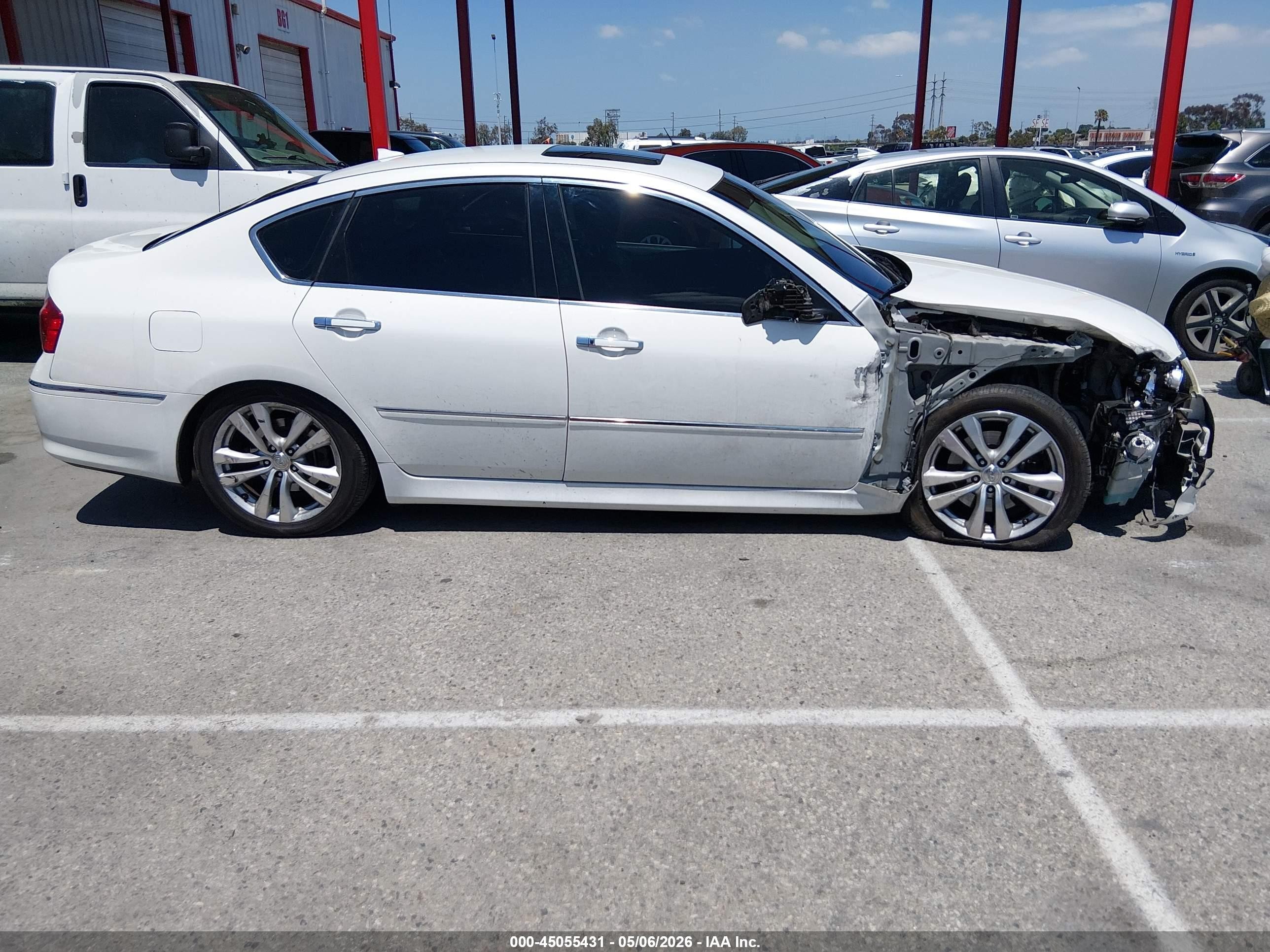 2008 Infiniti M35   Белый vin: JNKAY01E08M607977