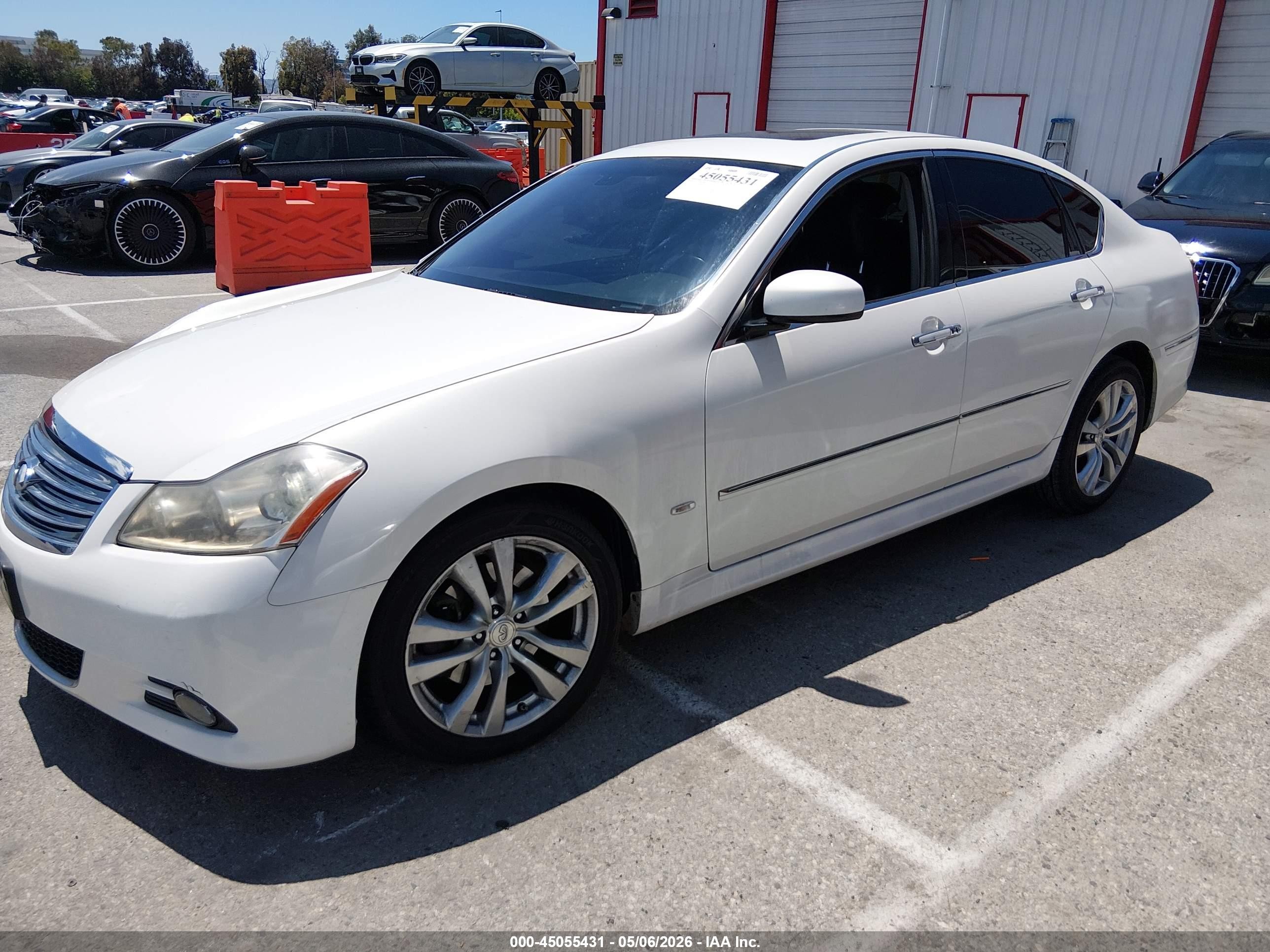 2008 Infiniti M35   Белый vin: JNKAY01E08M607977