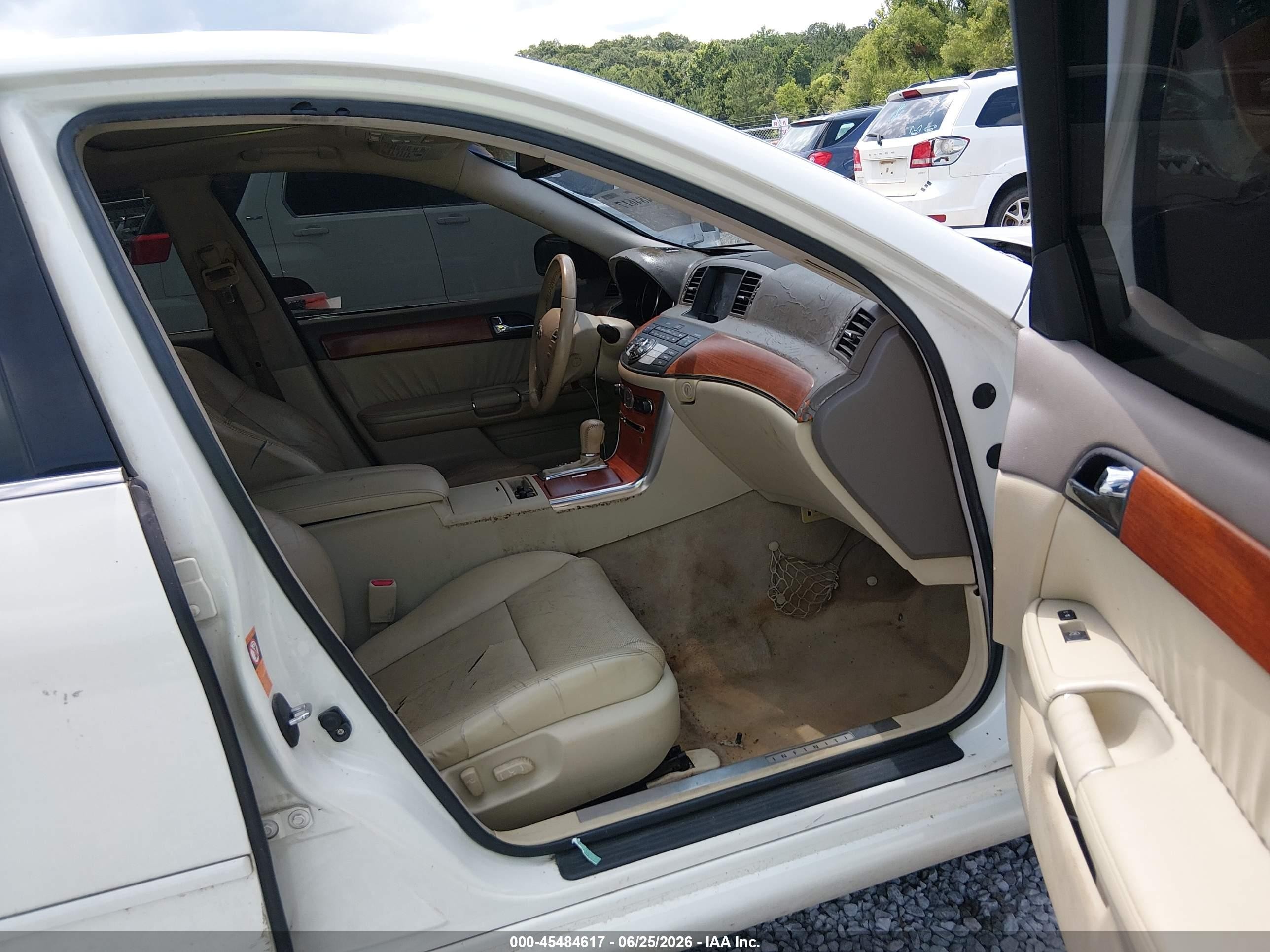 2007 Infiniti M35   White vin: JNKAY01E17M309551