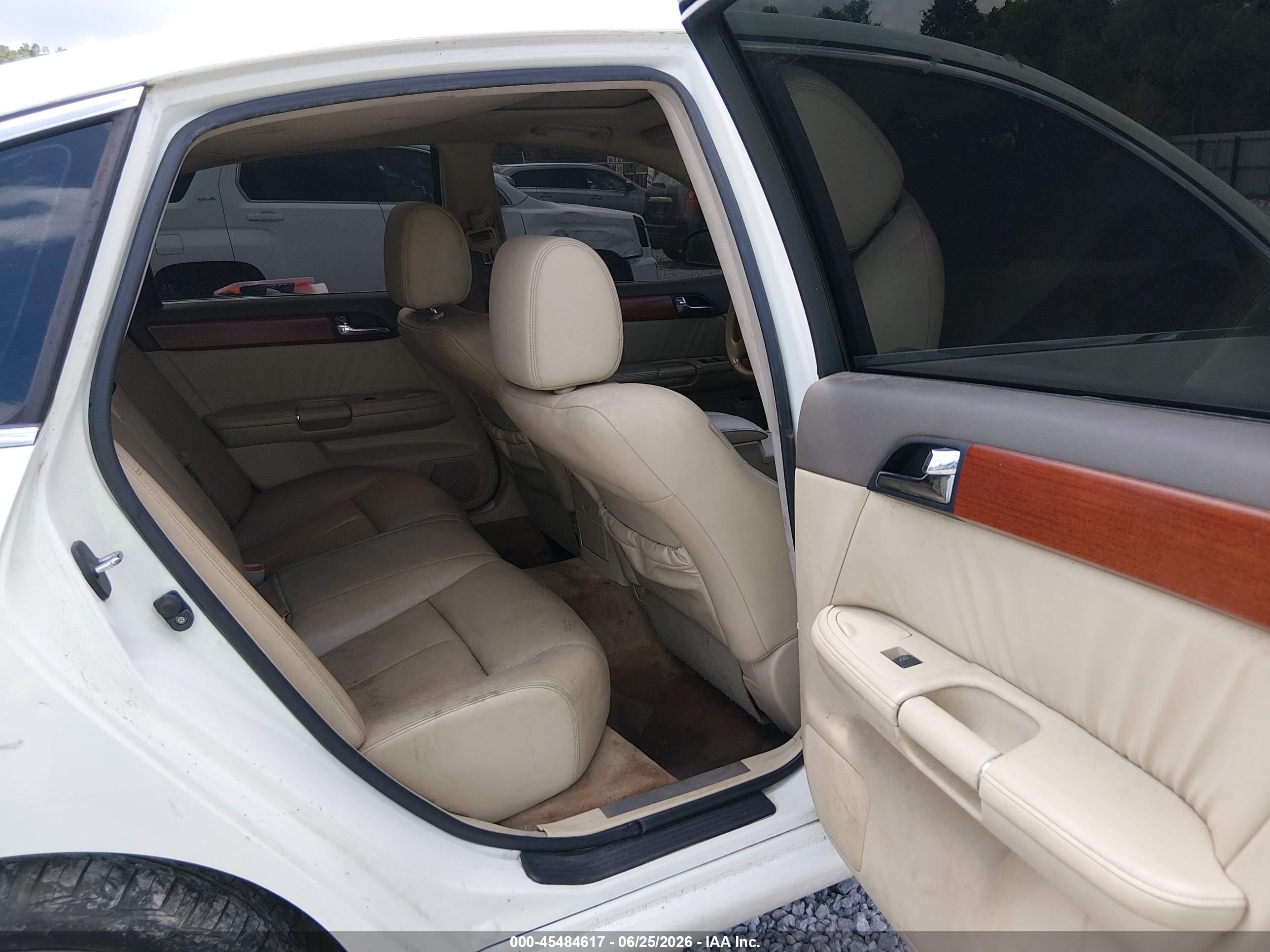 2007 Infiniti M35   White vin: JNKAY01E17M309551