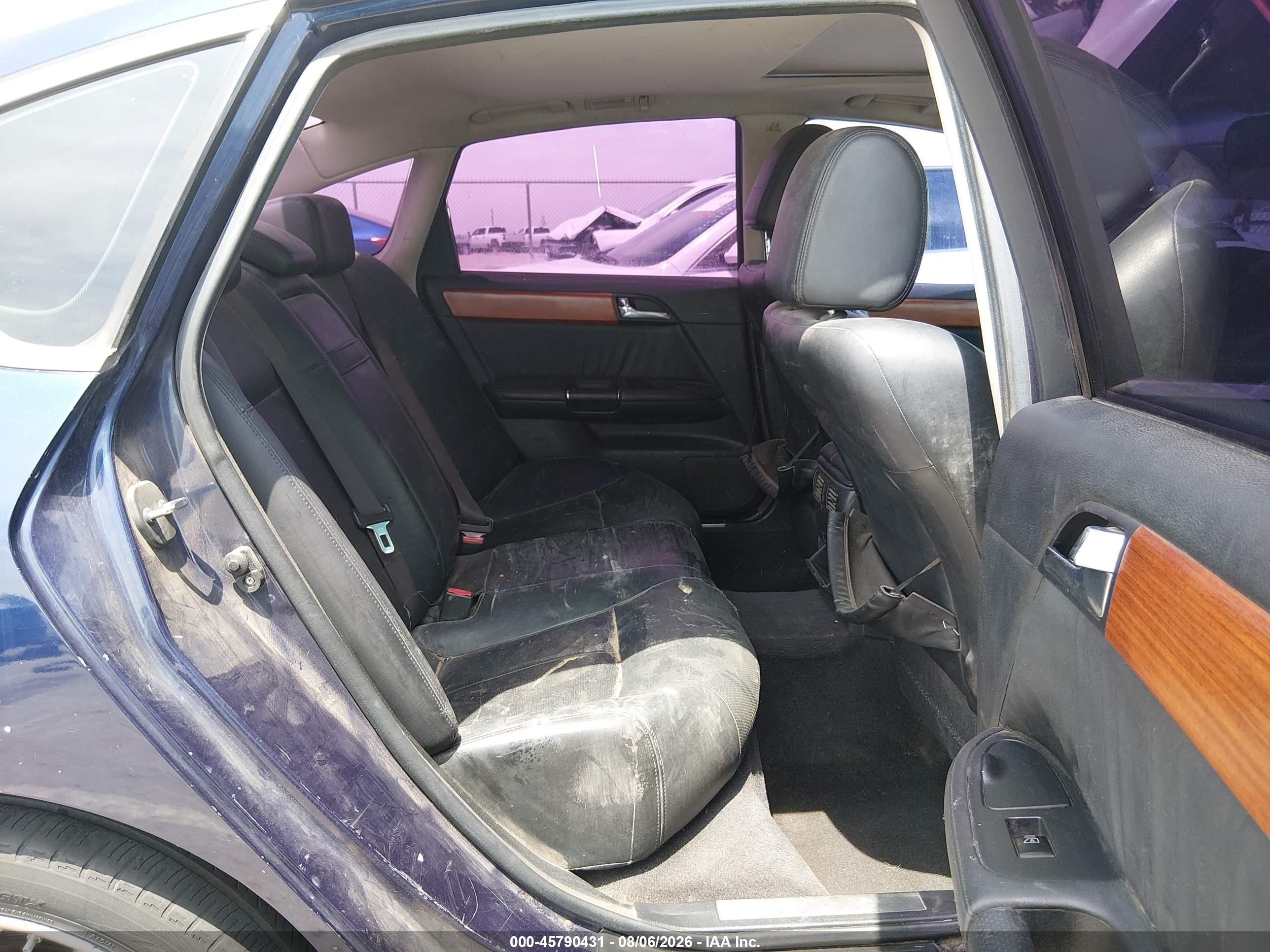 2006 Infiniti M35   Dark Blue vin: JNKAY01E26M102441