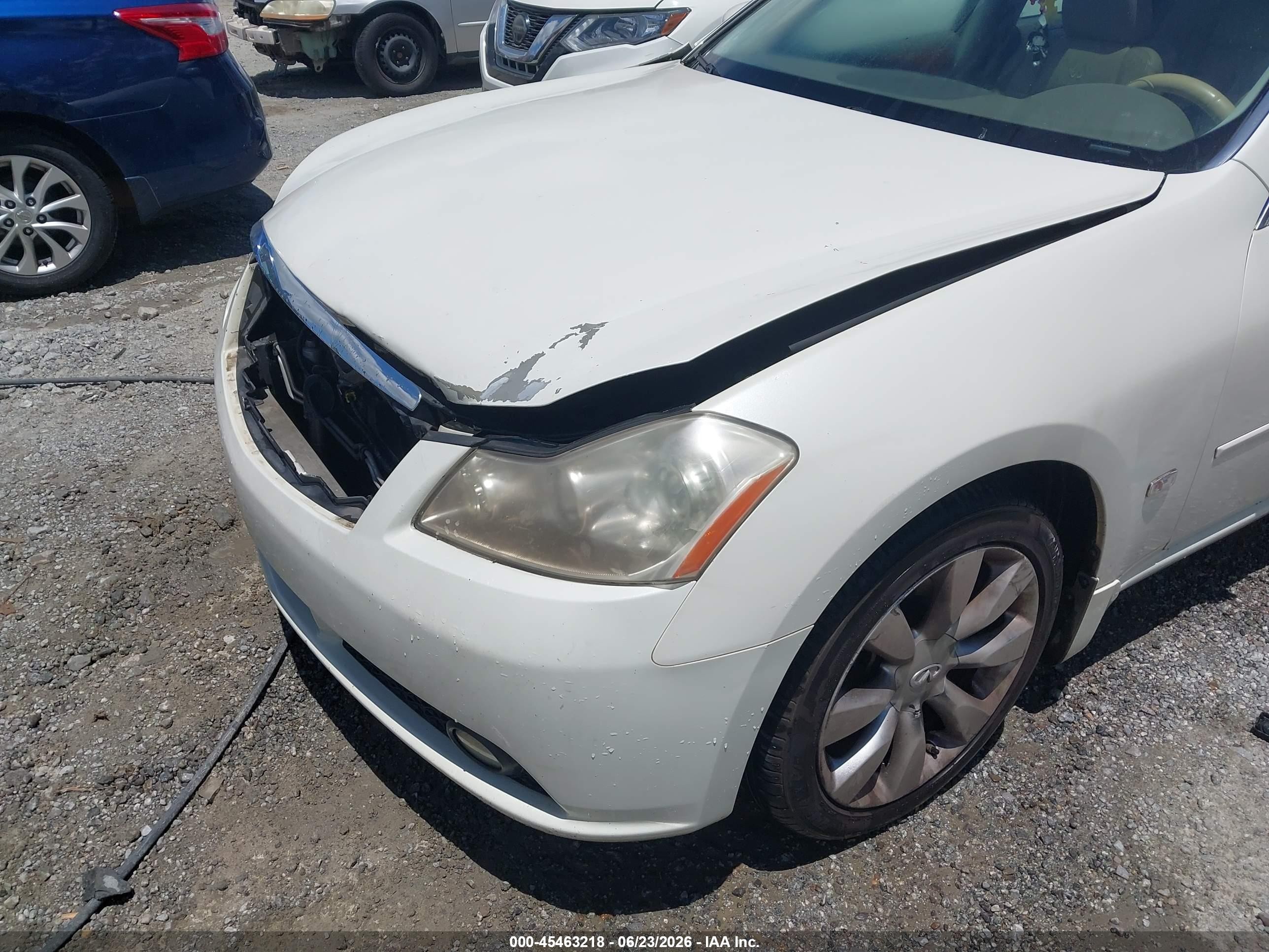 2006 Infiniti M35   White vin: JNKAY01E36M112833