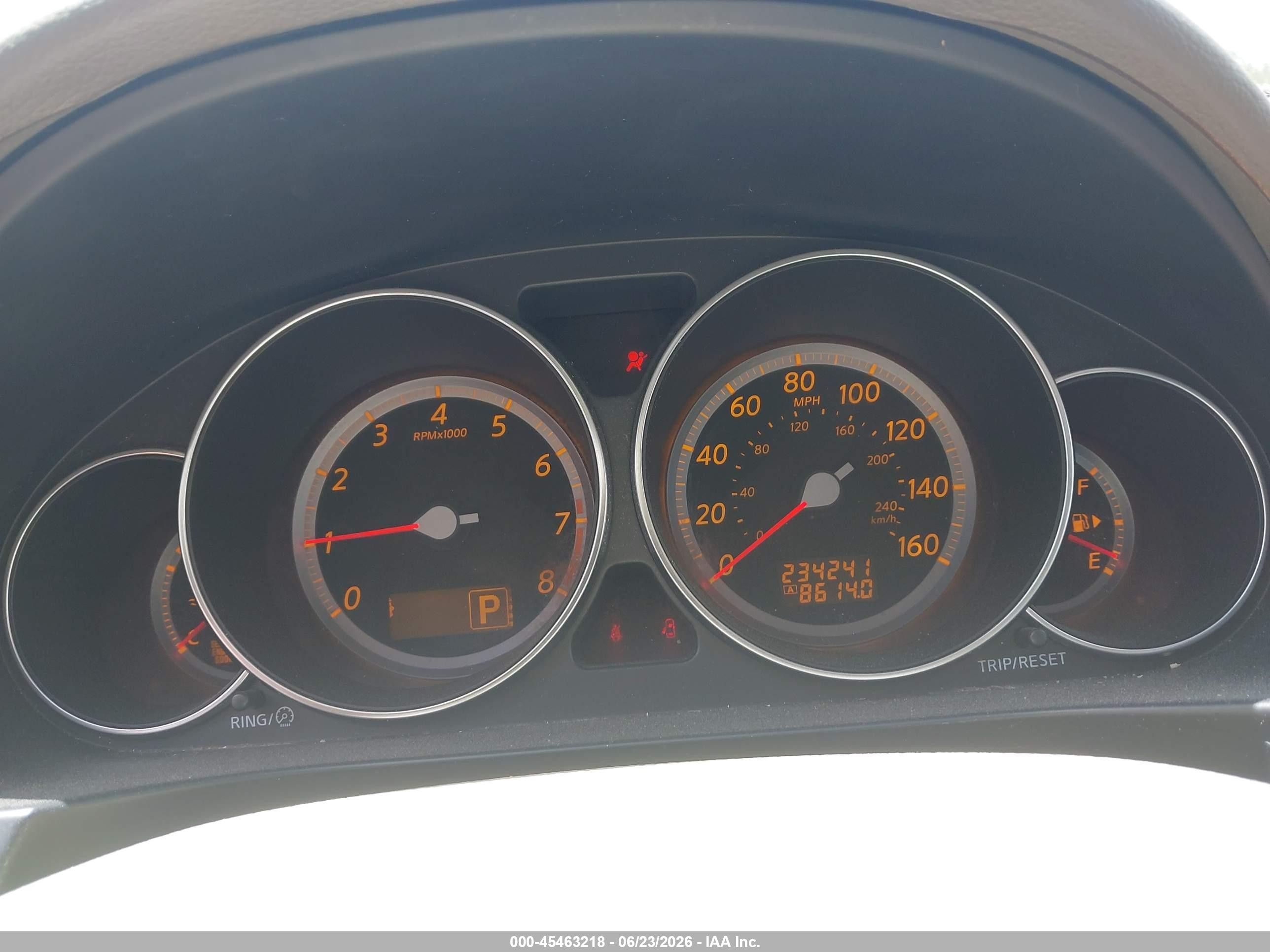 2006 Infiniti M35   White vin: JNKAY01E36M112833