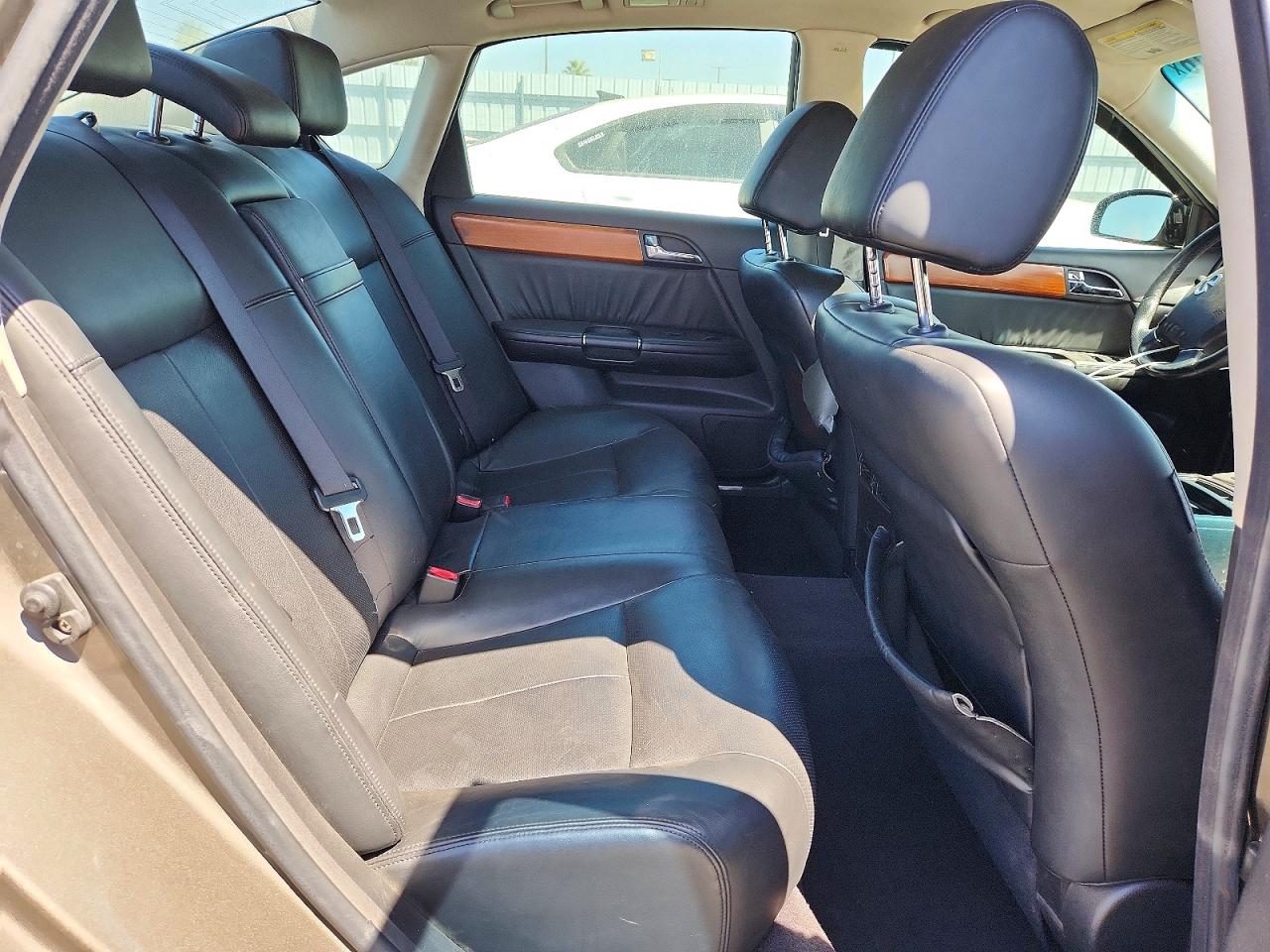2007 Infiniti M35 Base Серый vin: JNKAY01E47M304571