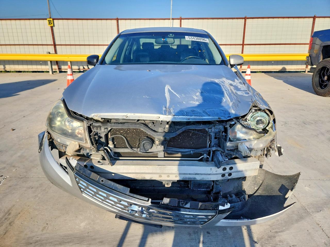 2007 Infiniti M35 Base Silver vin: JNKAY01EX7M303327