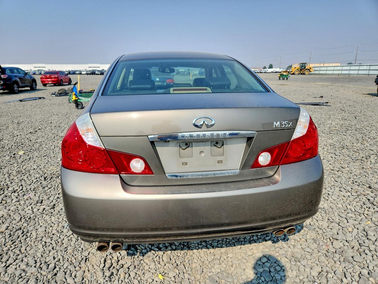 2006 Infiniti M35 Base Gold vin: JNKAY01F06M261273