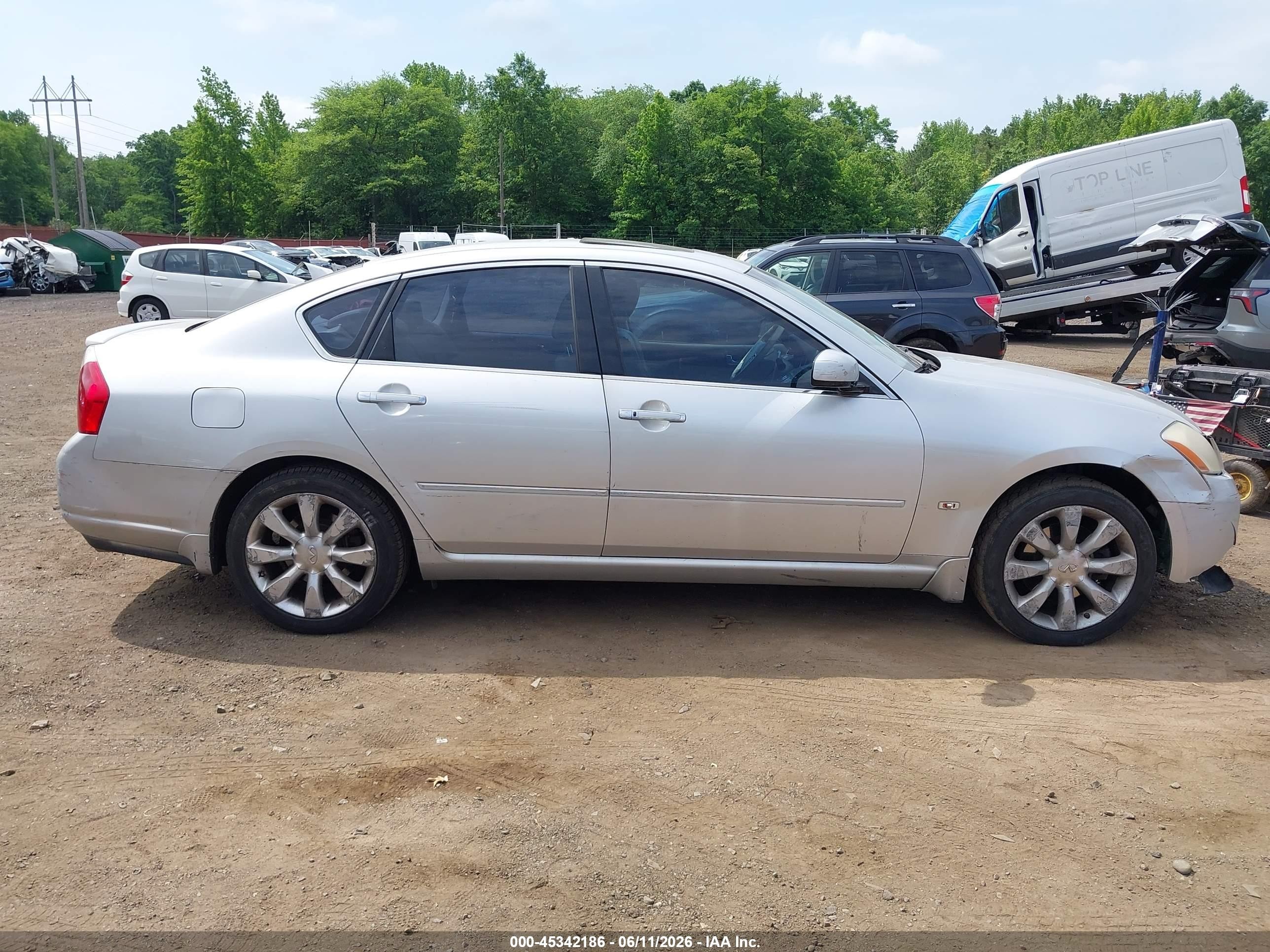 2006 Infiniti M35x Silver vin: JNKAY01F66M253713