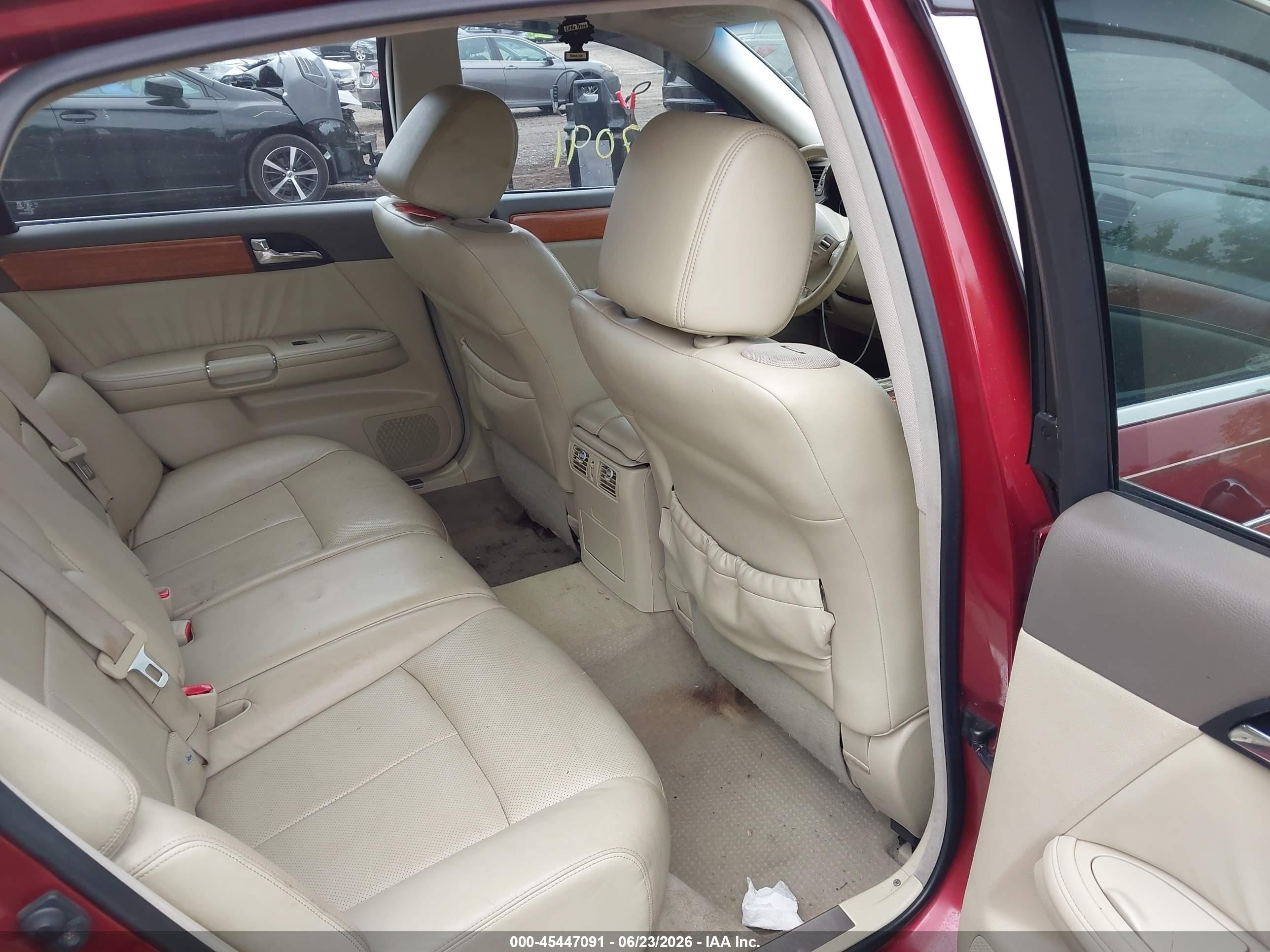 2007 Infiniti M35x Red vin: JNKAY01F67M453203