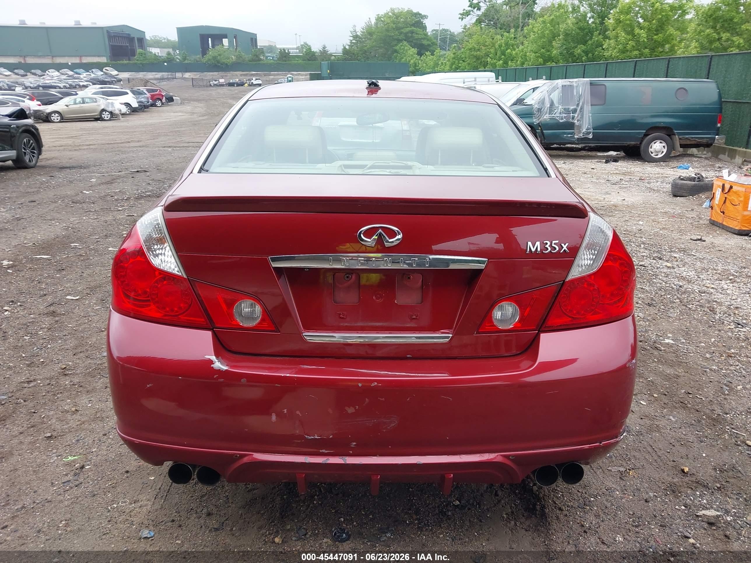 2007 Infiniti M35x Red vin: JNKAY01F67M453203
