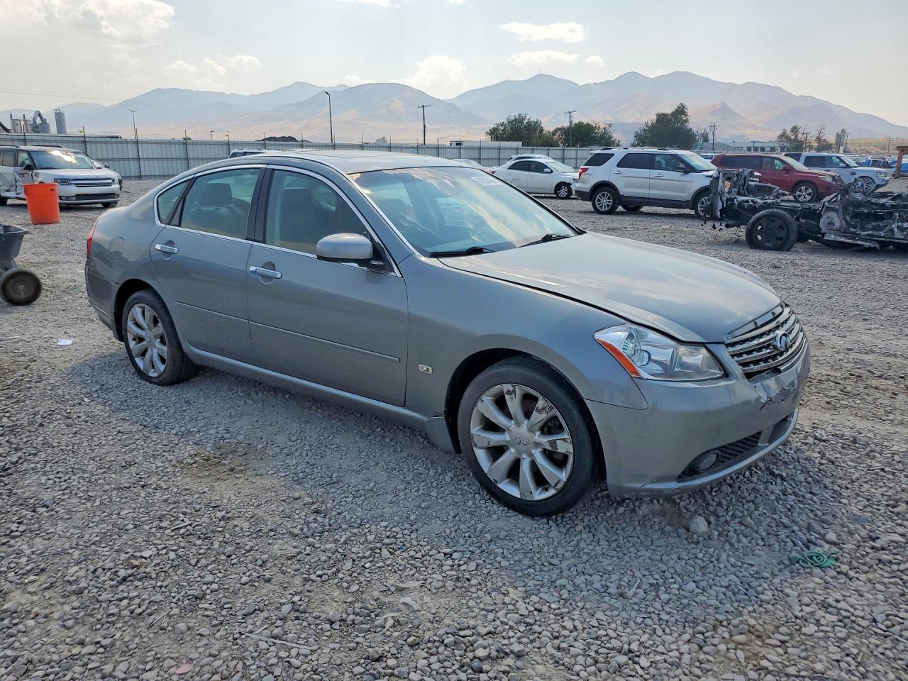 2006 Infiniti M35 Base White vin: JNKAY01FX6M257490