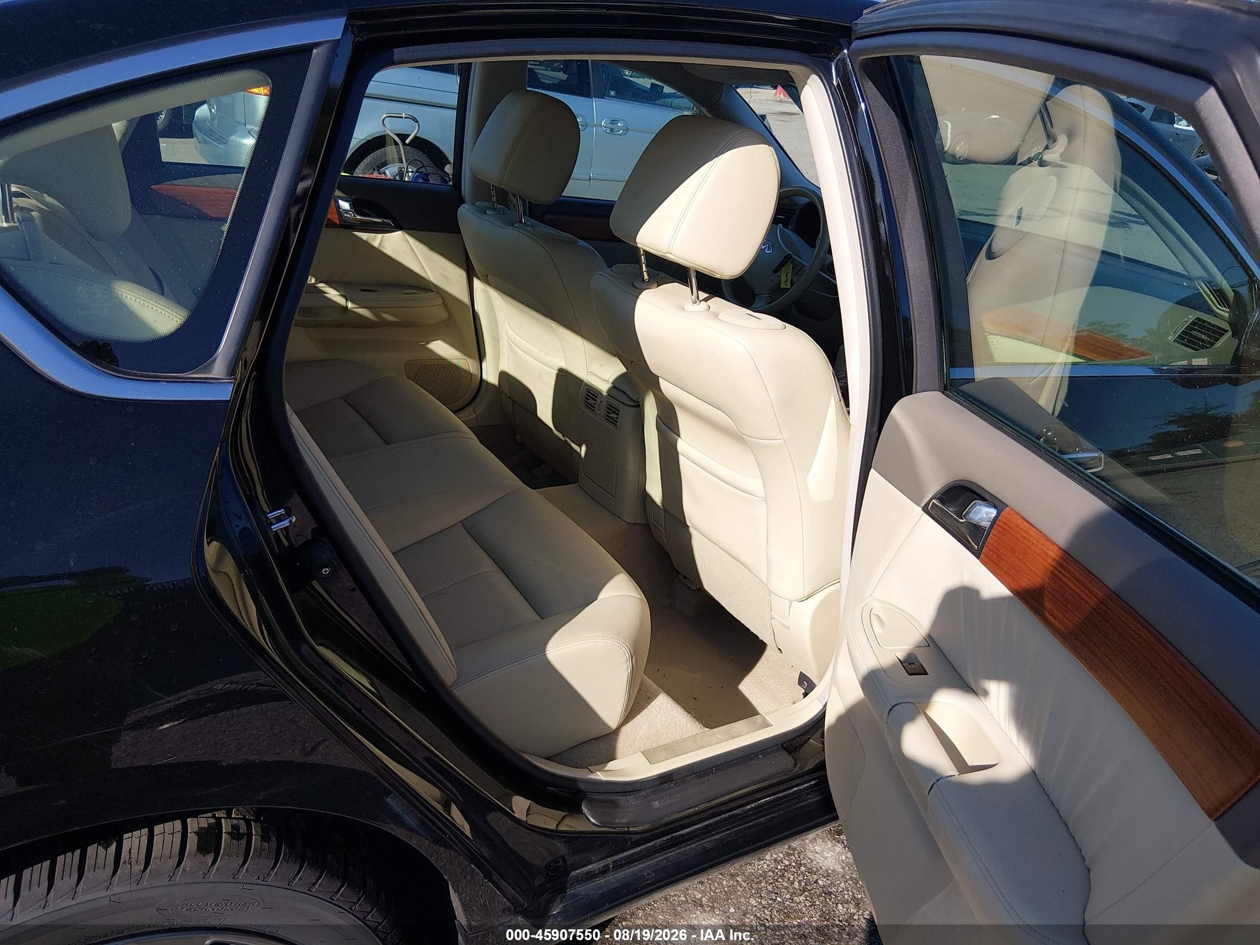 2007 Infiniti M35x Черный vin: JNKAY01FX7M452538