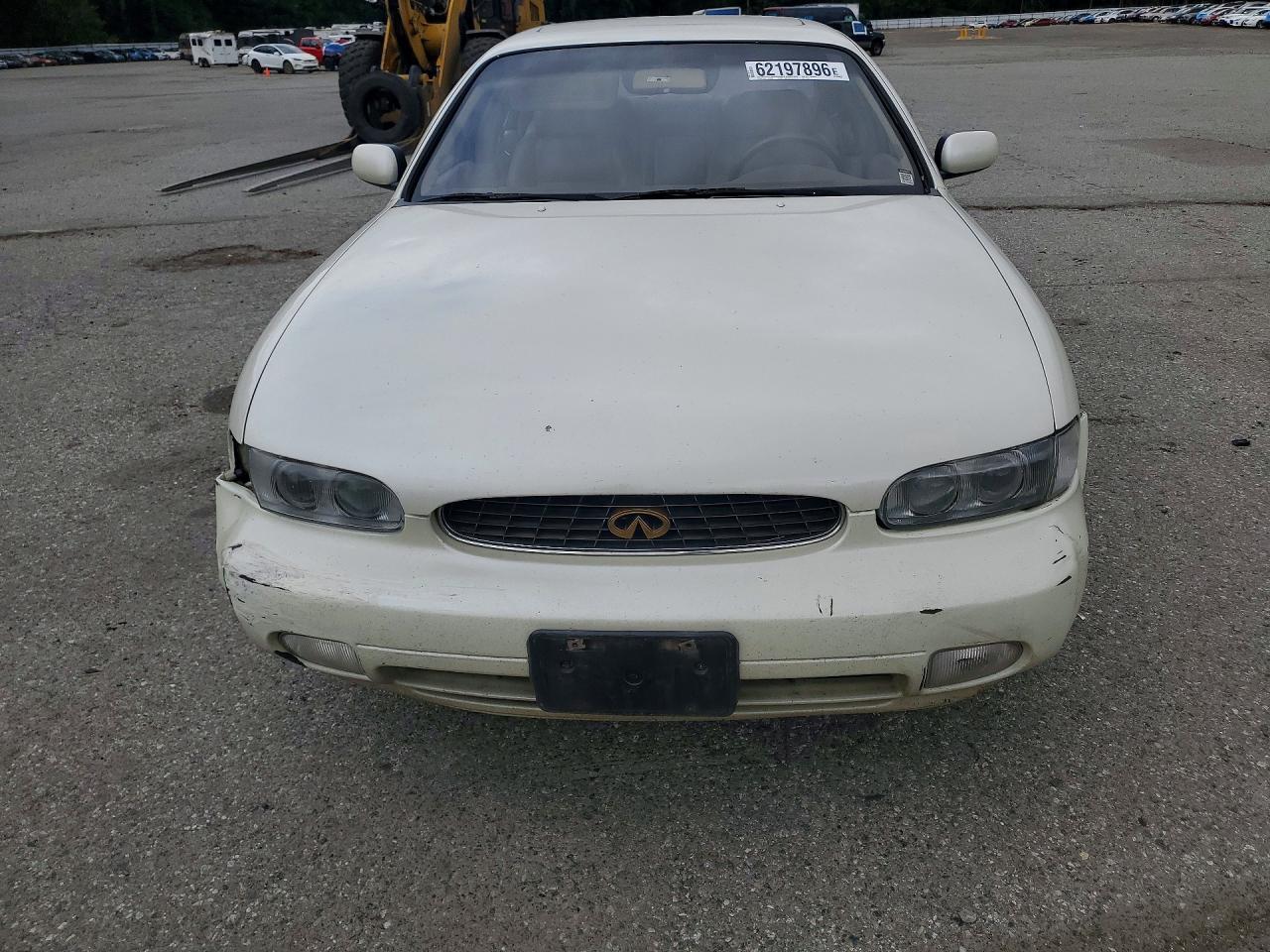 1994 Infiniti J30 Base Белый vin: JNKAY21D0RM118015