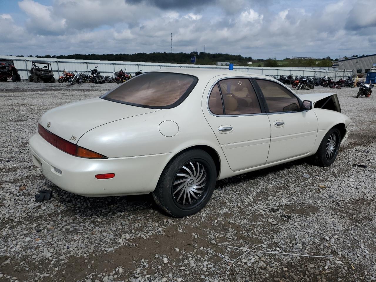 1997 Infiniti J30 Cream vin: JNKAY21D1VM401386