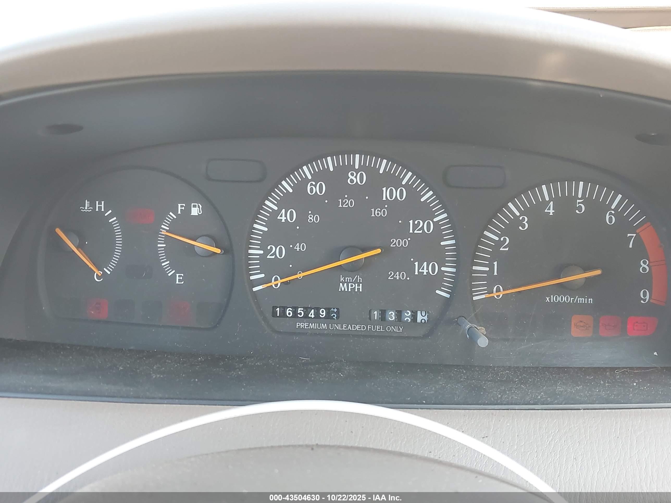 1993 Infiniti J30   Gold vin: JNKAY21D2PM025977