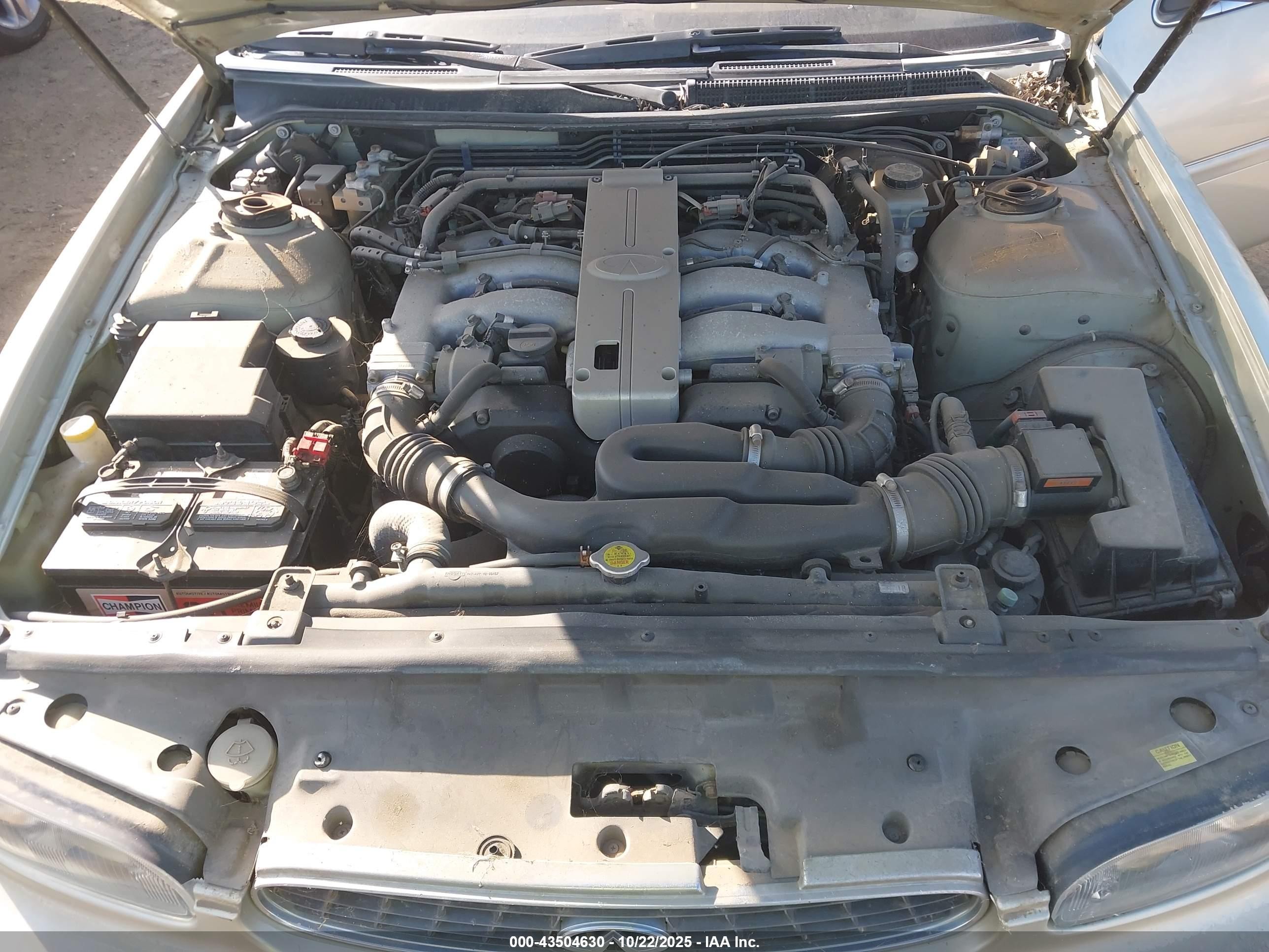 1993 Infiniti J30   Gold vin: JNKAY21D2PM025977