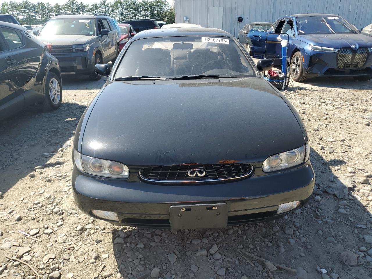 1993 Infiniti J30    Black vin: JNKAY21D3PM007553
