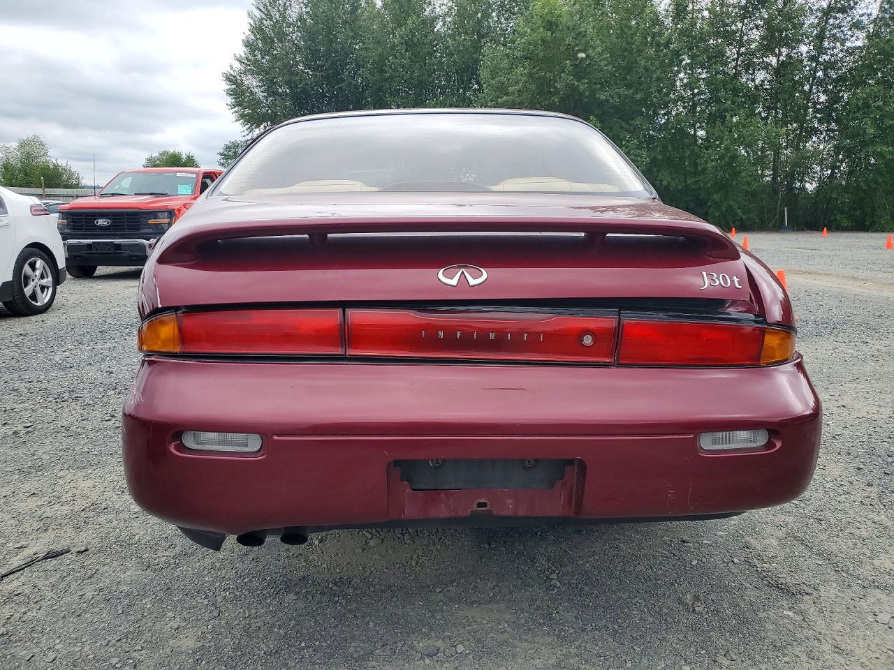 1993 Infiniti J30 Base Red vin: JNKAY21D6PM010026