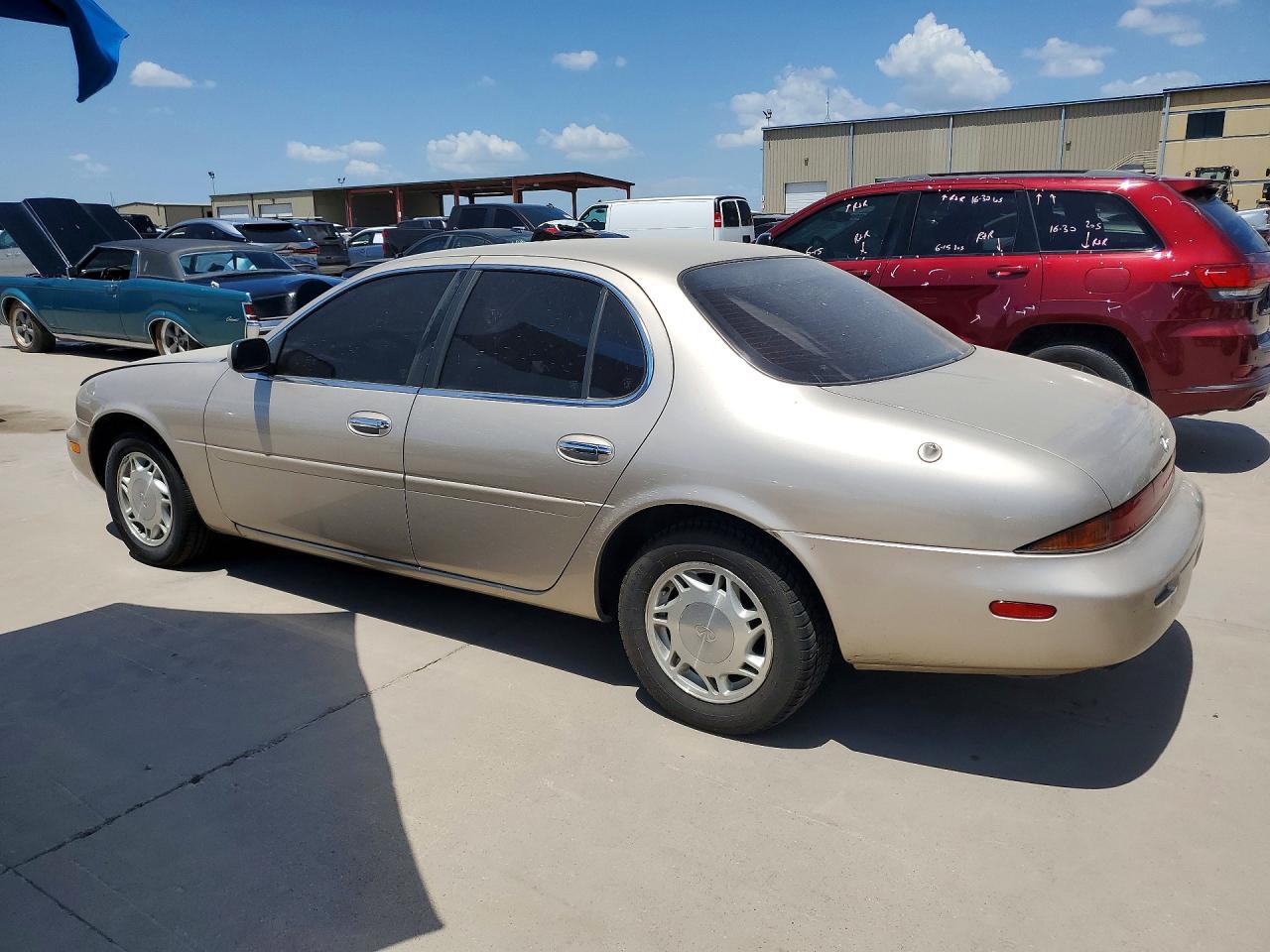 1997 Infiniti J30 Touring Gold vin: JNKAY21D7VM403336