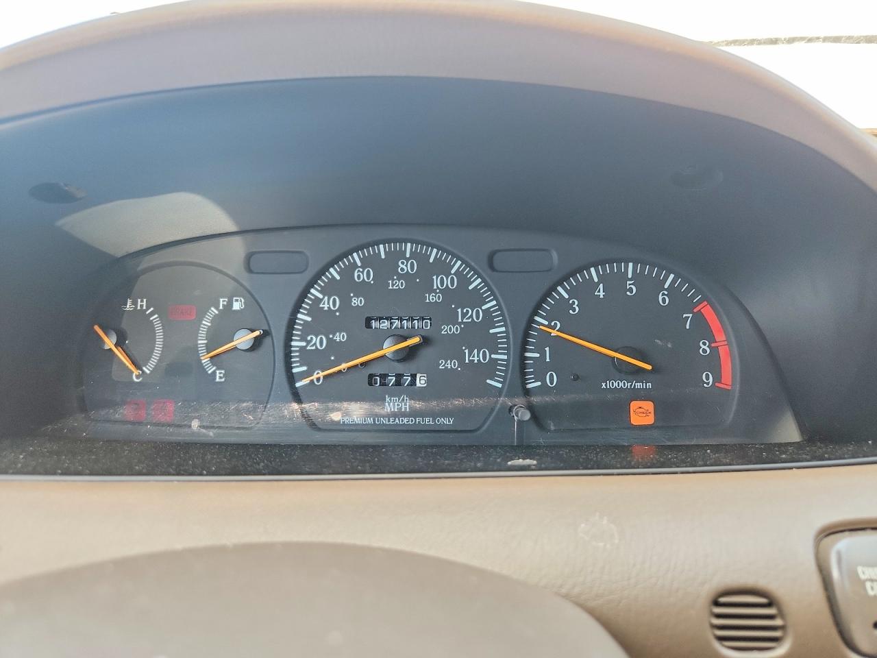 1997 Infiniti J30 Touring Gold vin: JNKAY21D7VM403336