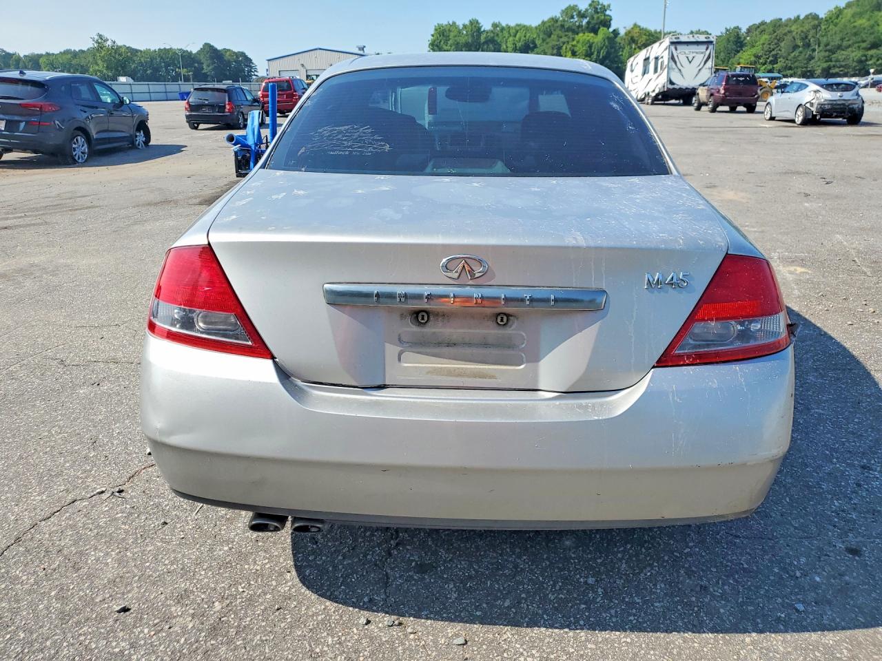 2003 Infiniti M45 Base Silver vin: JNKAY41E13M000762