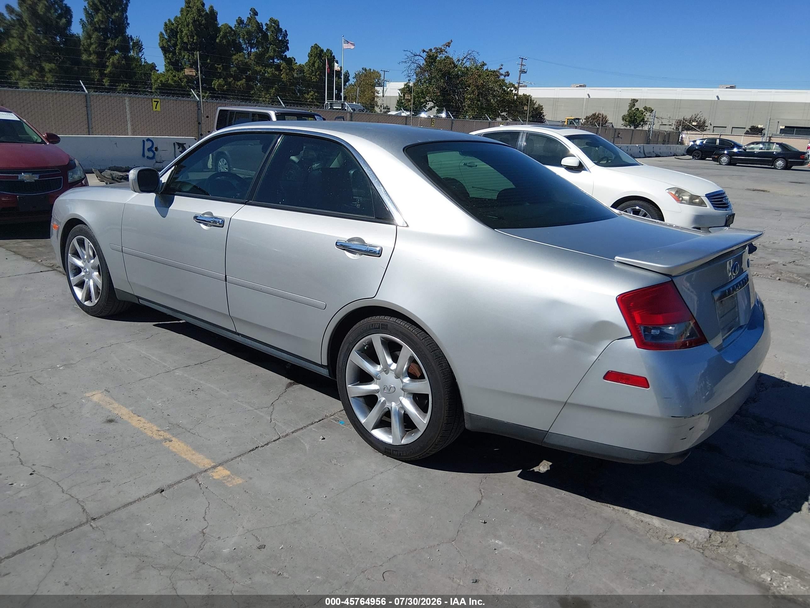 2003 Infiniti M45 Sport Silver vin: JNKAY41E13M001314