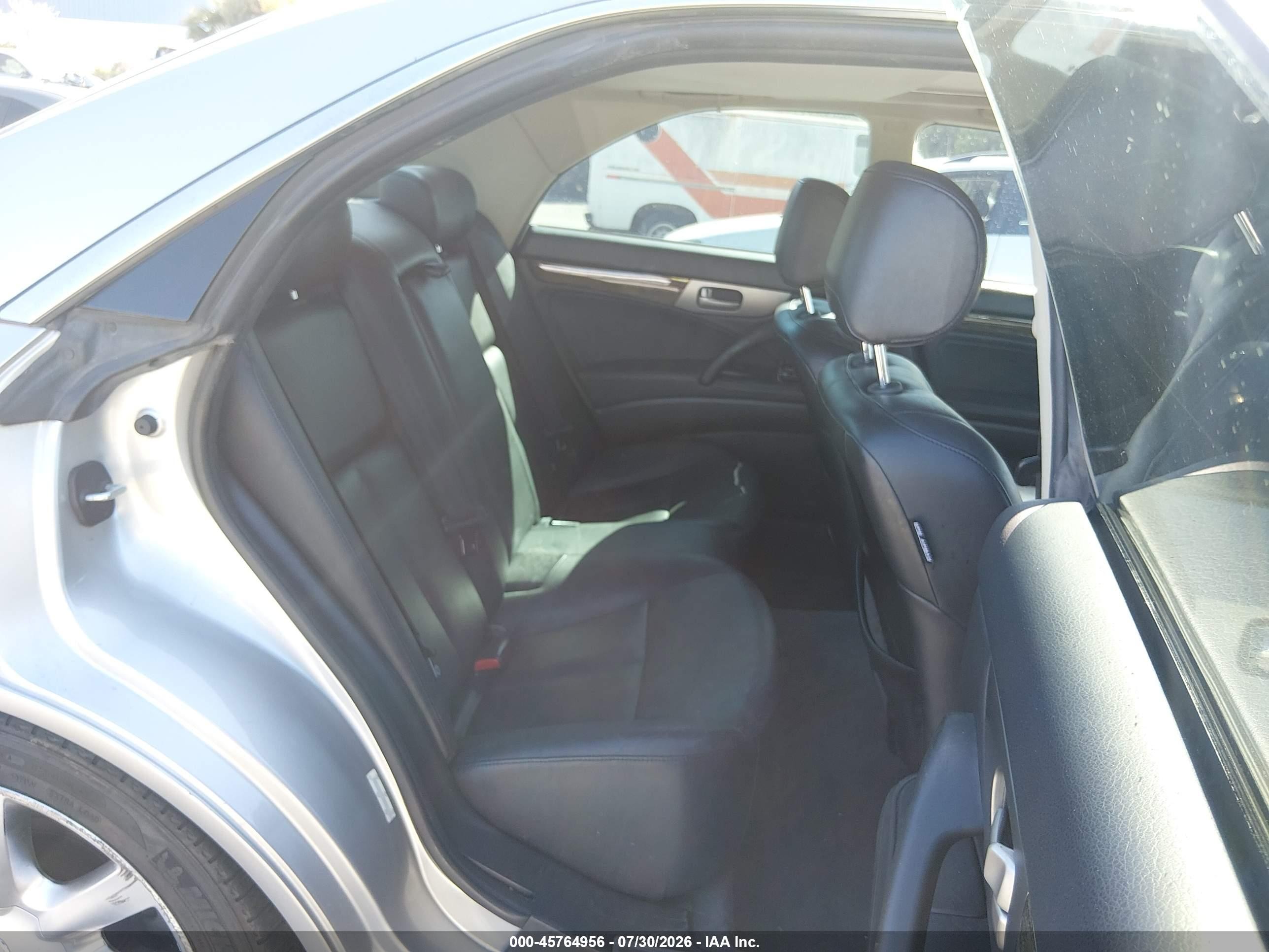 2003 Infiniti M45 Sport Silver vin: JNKAY41E13M001314