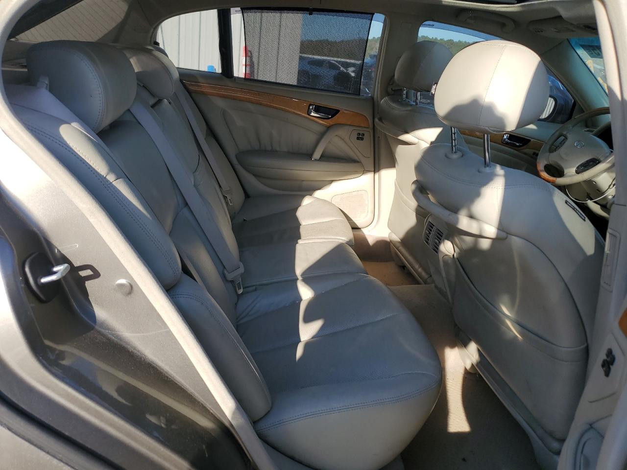 2004 Infiniti Q45 Luxury Gray vin: JNKBF01A04M500588