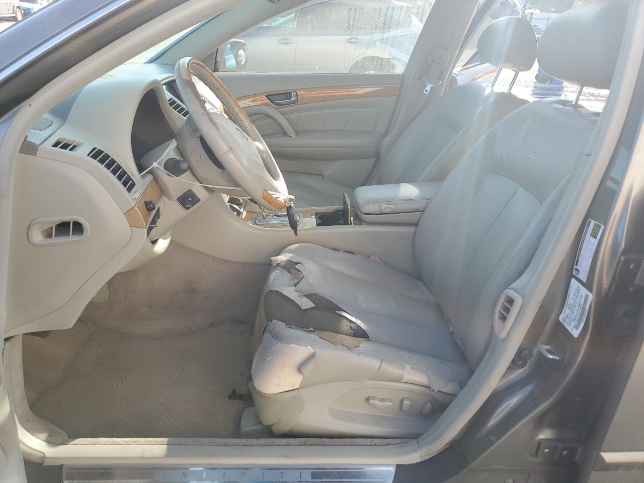 2004 Infiniti Q45 Luxury Gray vin: JNKBF01A04M500588