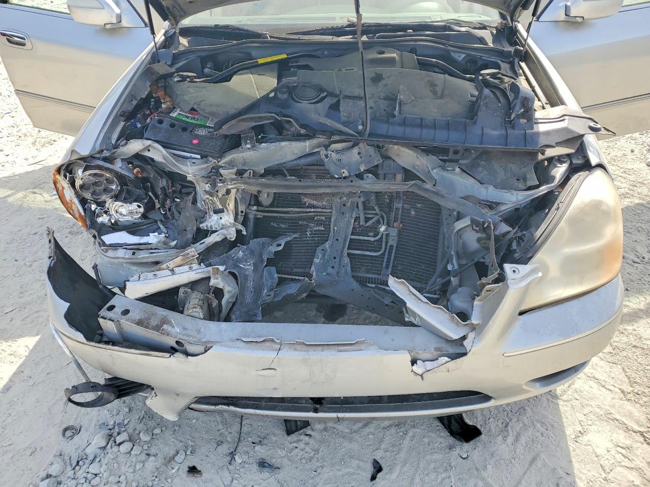 2005 Infiniti Q45 Base Серебряный vin: JNKBF01A35M101188