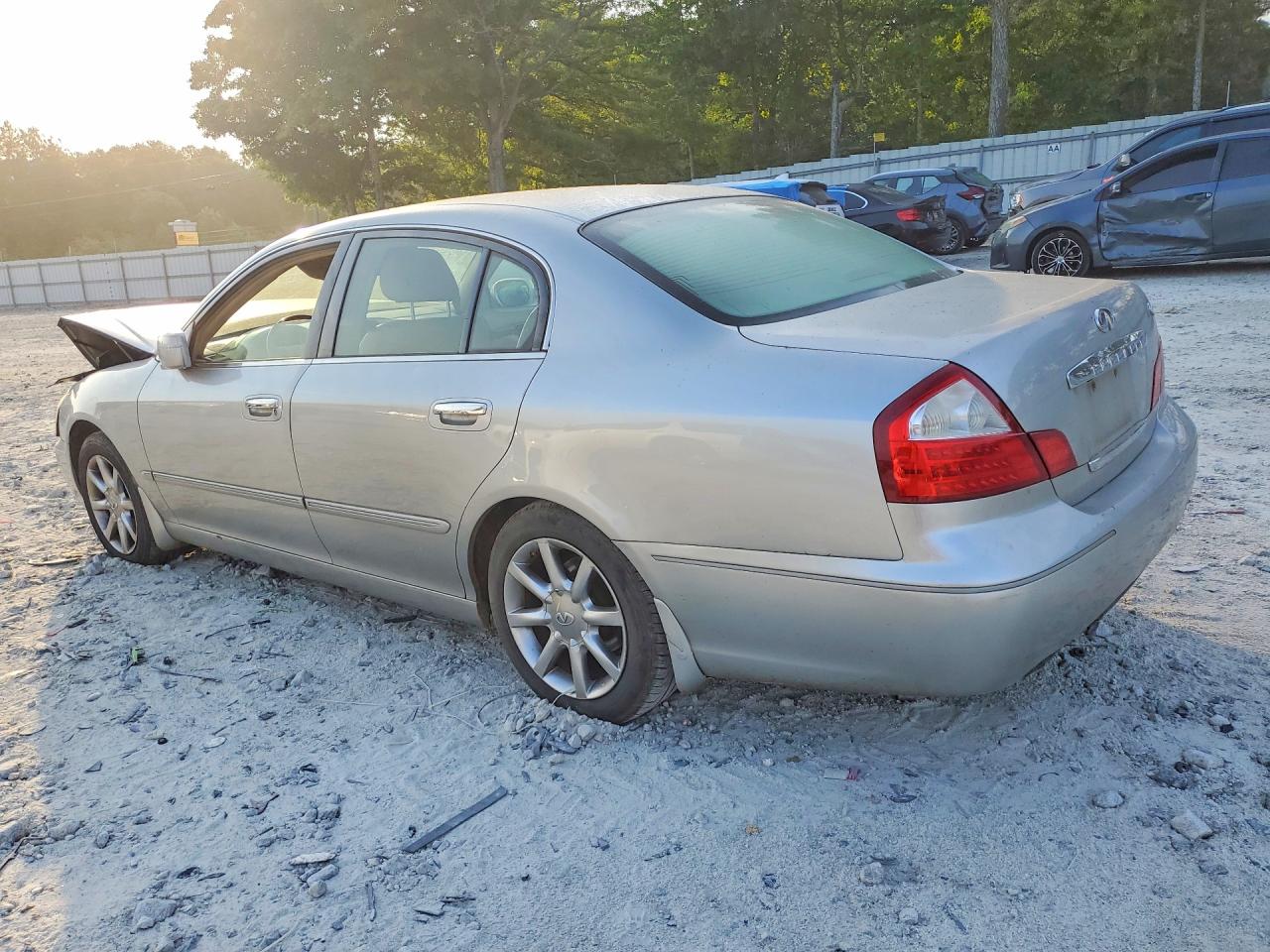 2005 Infiniti Q45 Base Серебряный vin: JNKBF01A35M101188