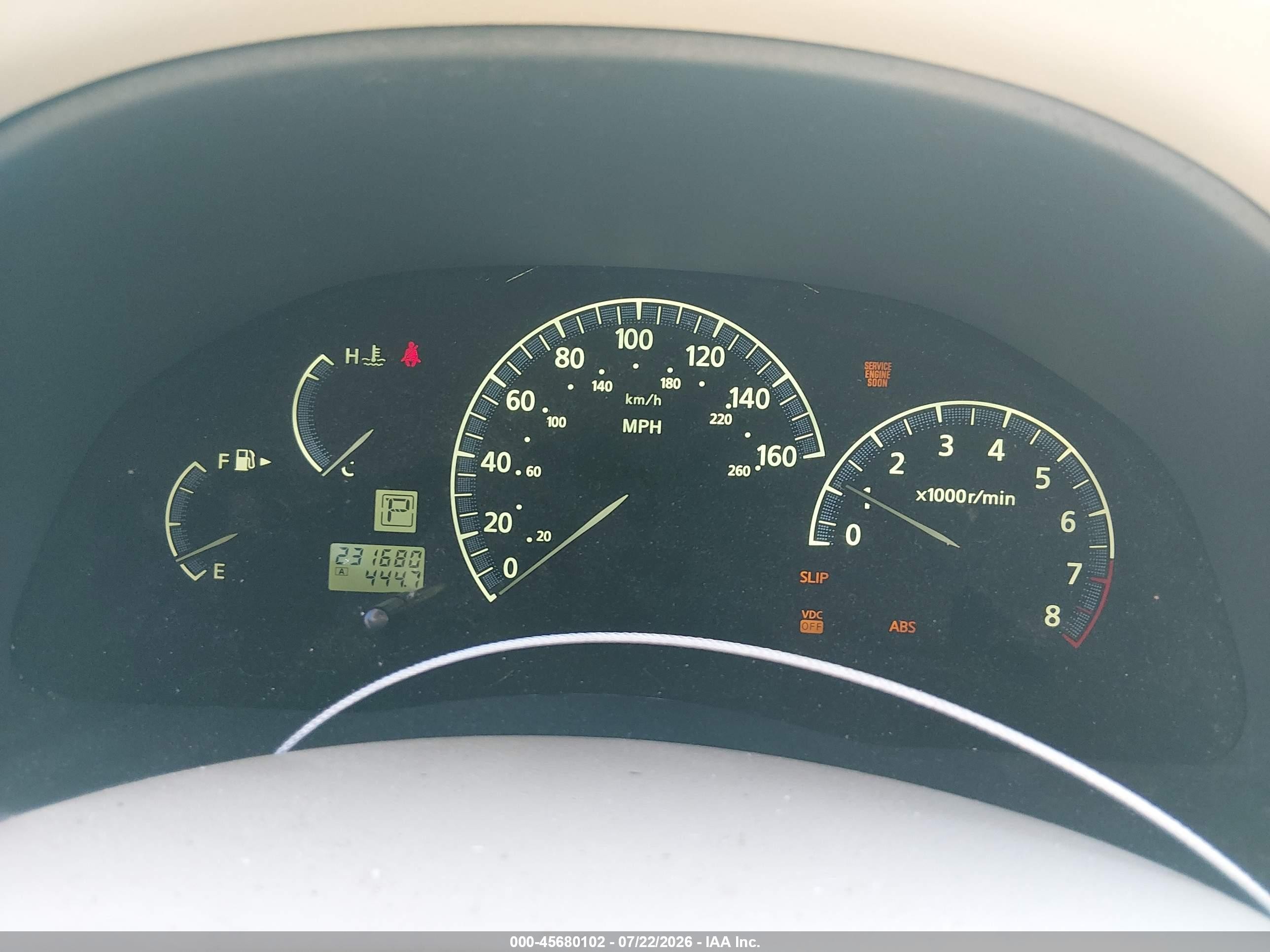 2002 Infiniti Q45 Luxury White vin: JNKBF01A42M000883