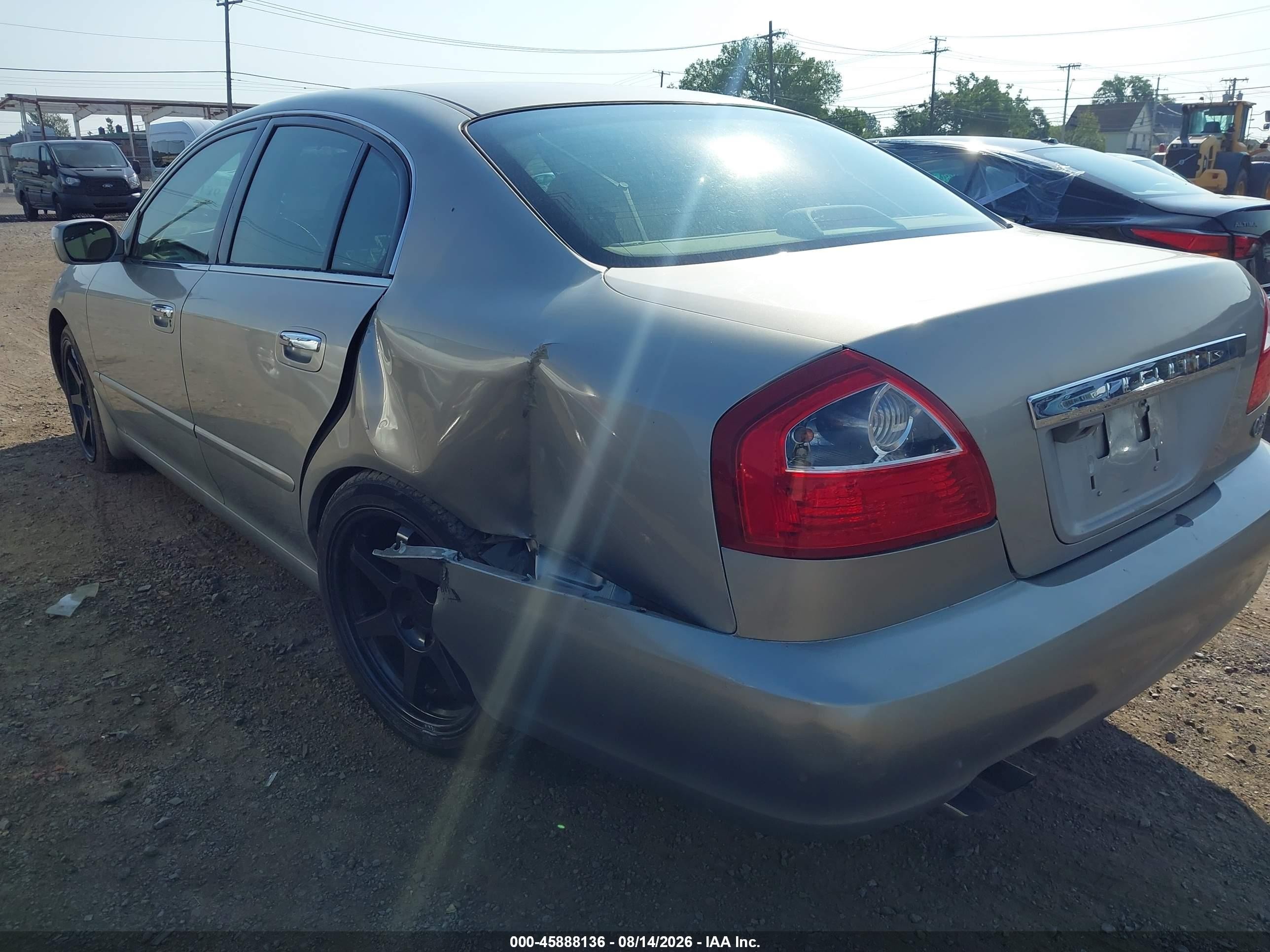 2004 Infiniti Q45 Premium Серебряный vin: JNKBF01A44M500075