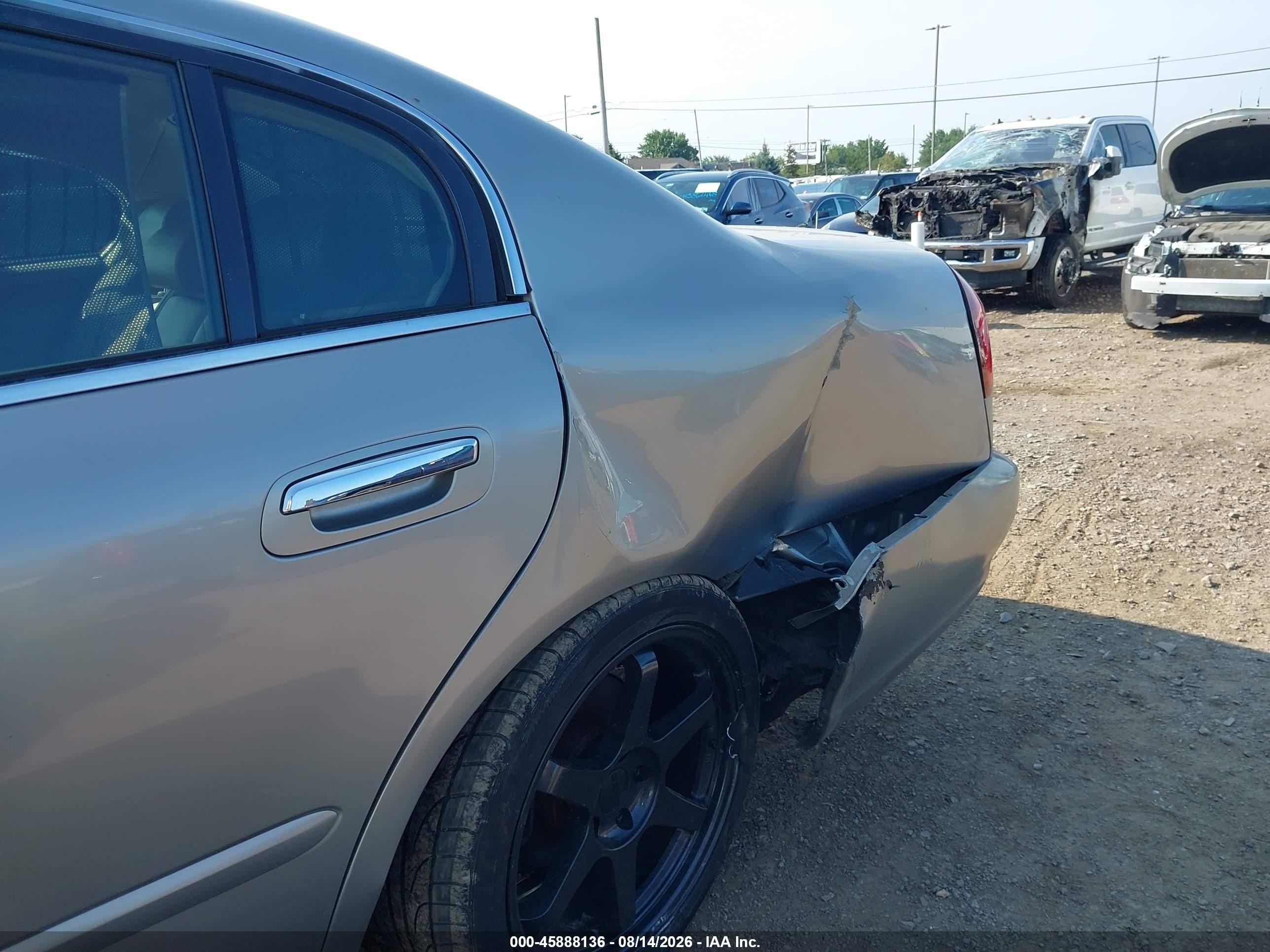 2004 Infiniti Q45 Premium Серебряный vin: JNKBF01A44M500075