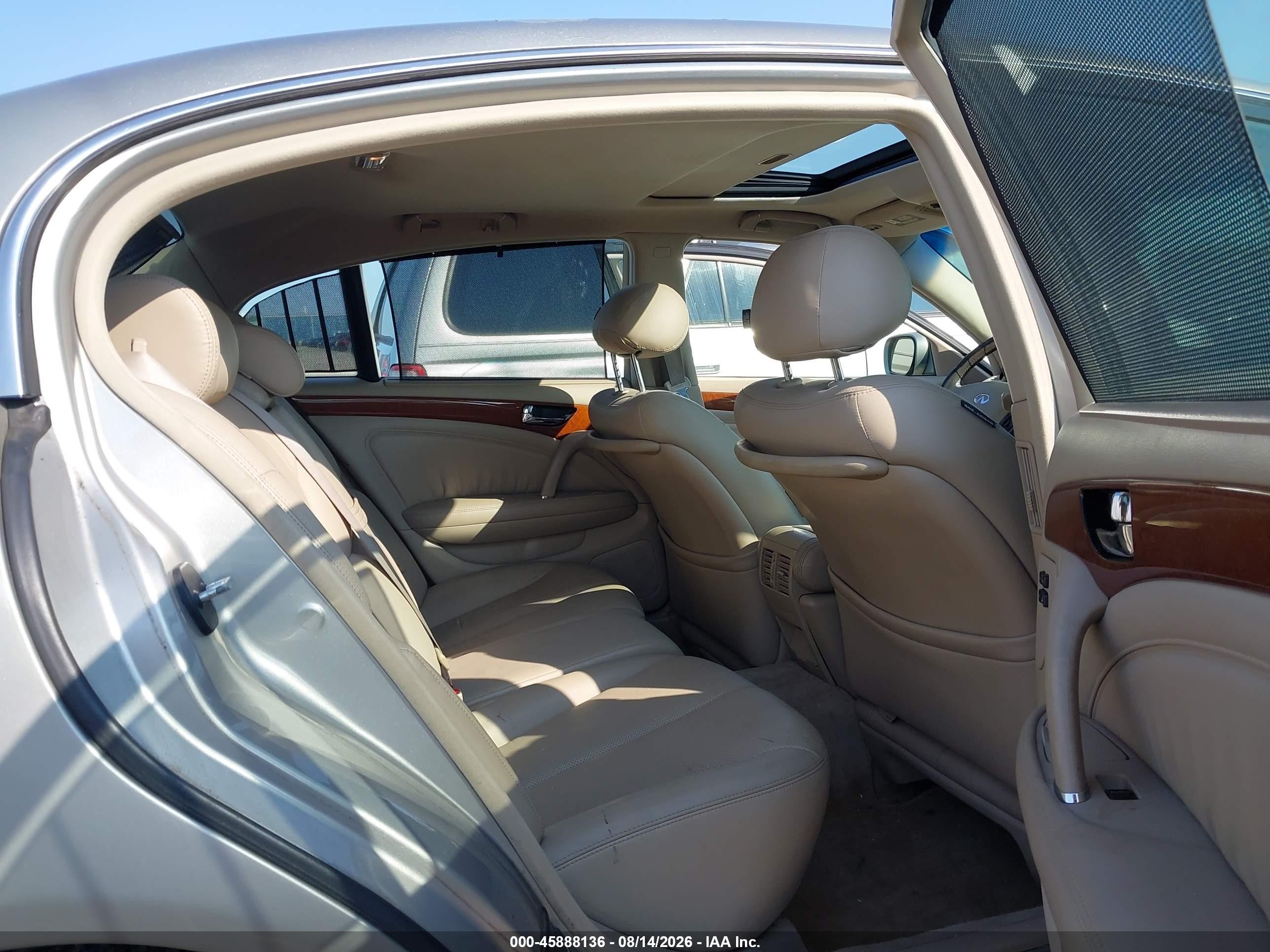 2004 Infiniti Q45 Premium Серебряный vin: JNKBF01A44M500075