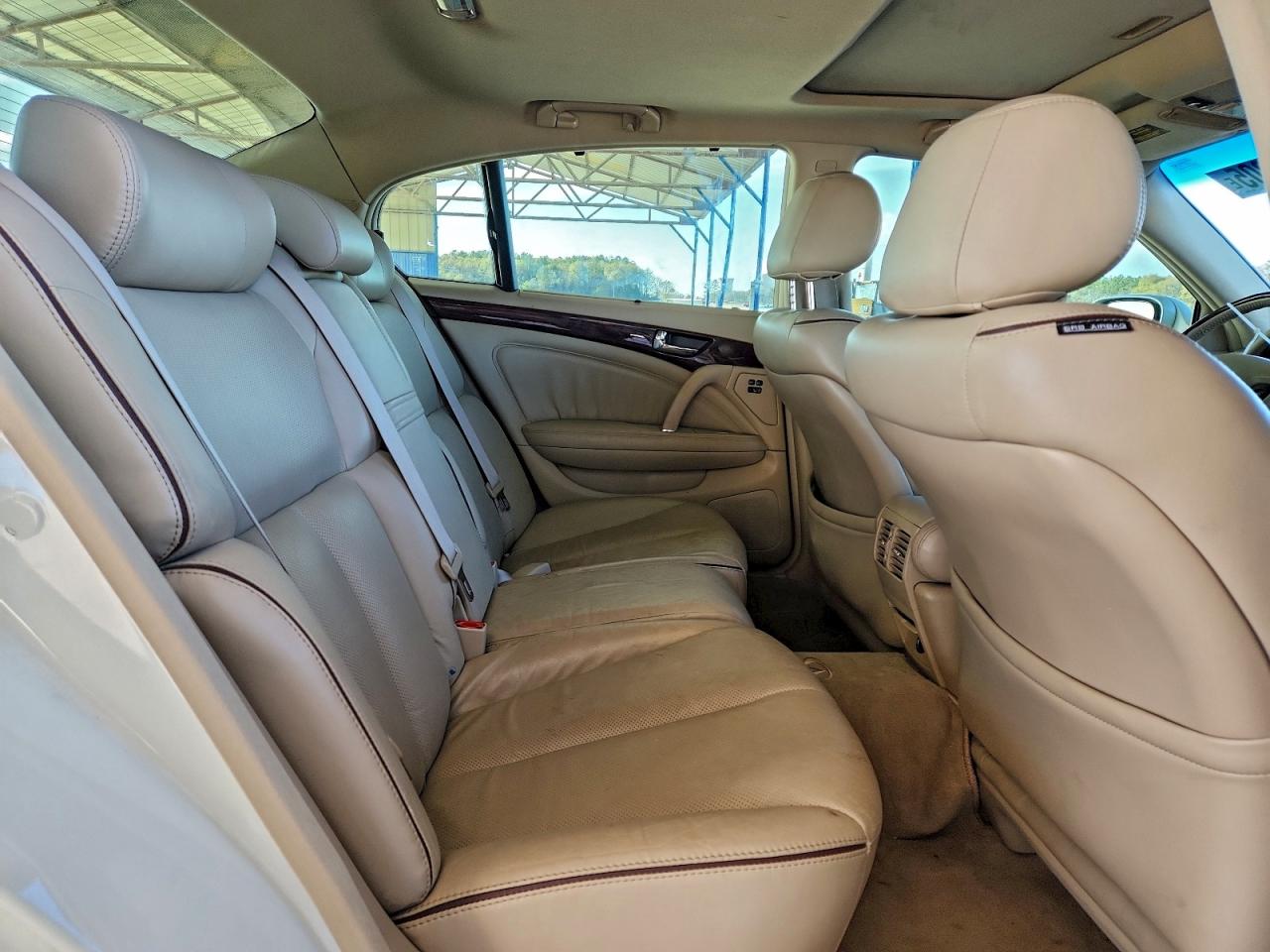 2005 Infiniti Q45 White vin: JNKBF01A75M100495