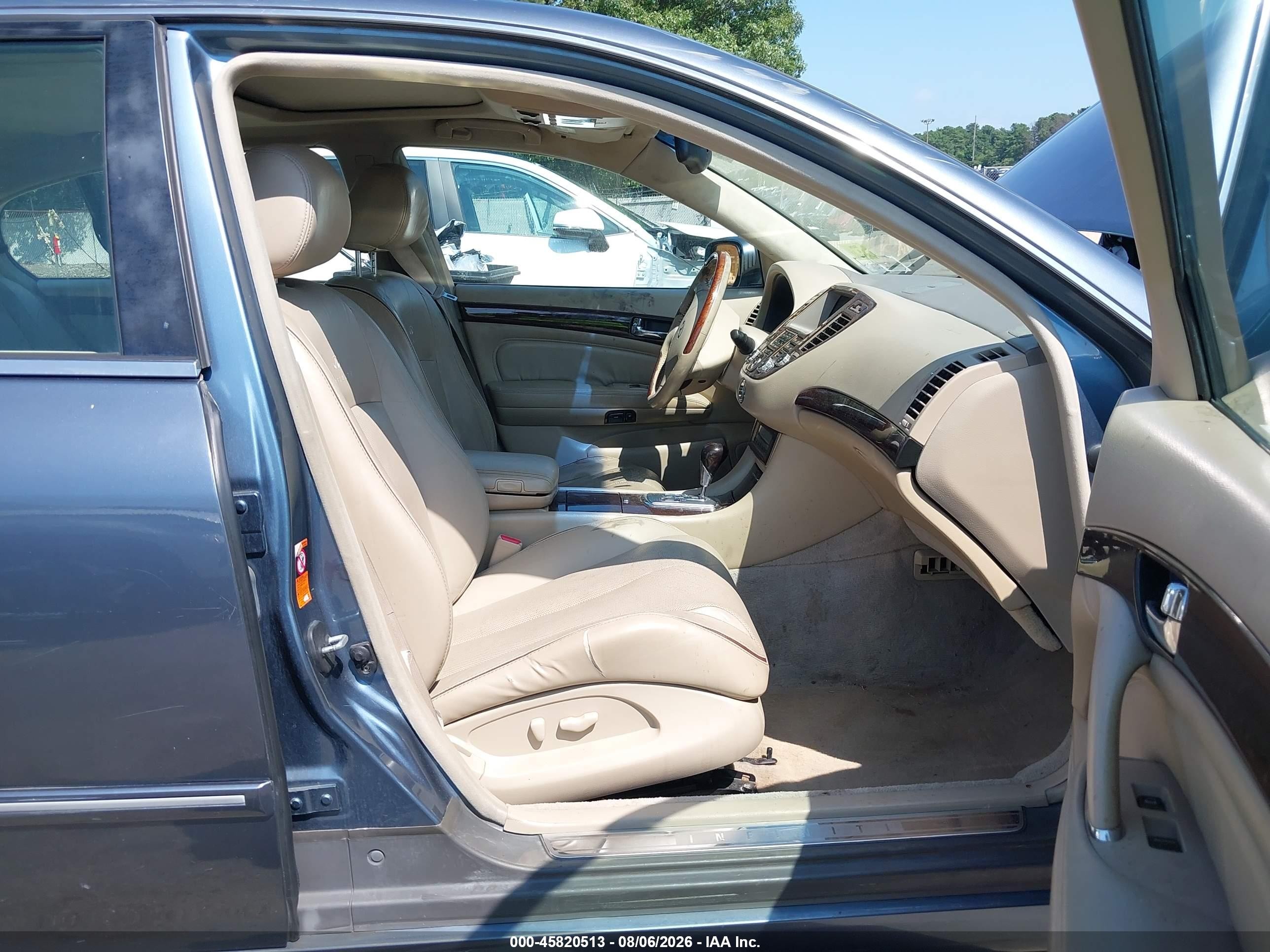 2005 Infiniti Q45   Blue vin: JNKBF01A95M100241