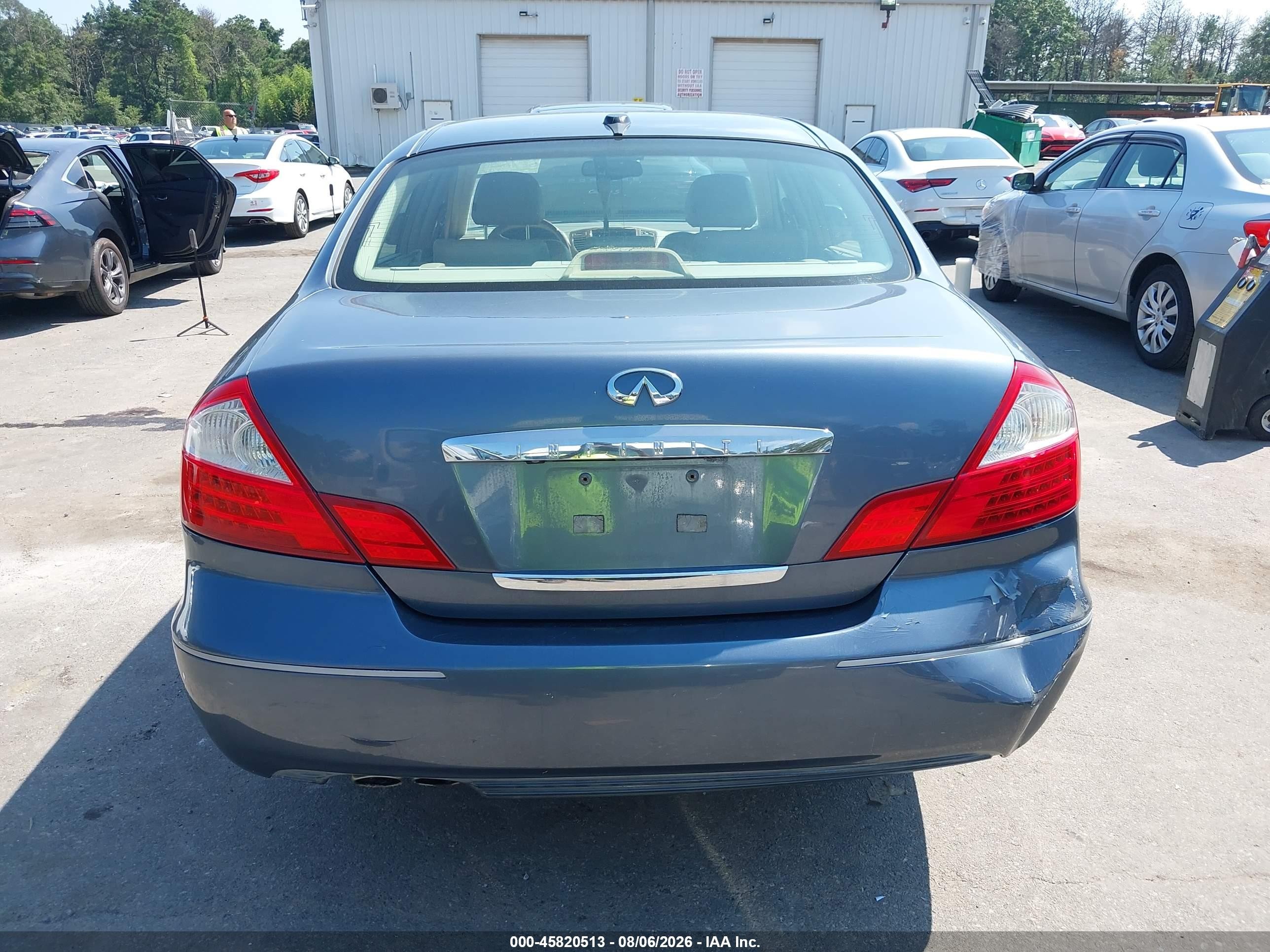 2005 Infiniti Q45   Blue vin: JNKBF01A95M100241