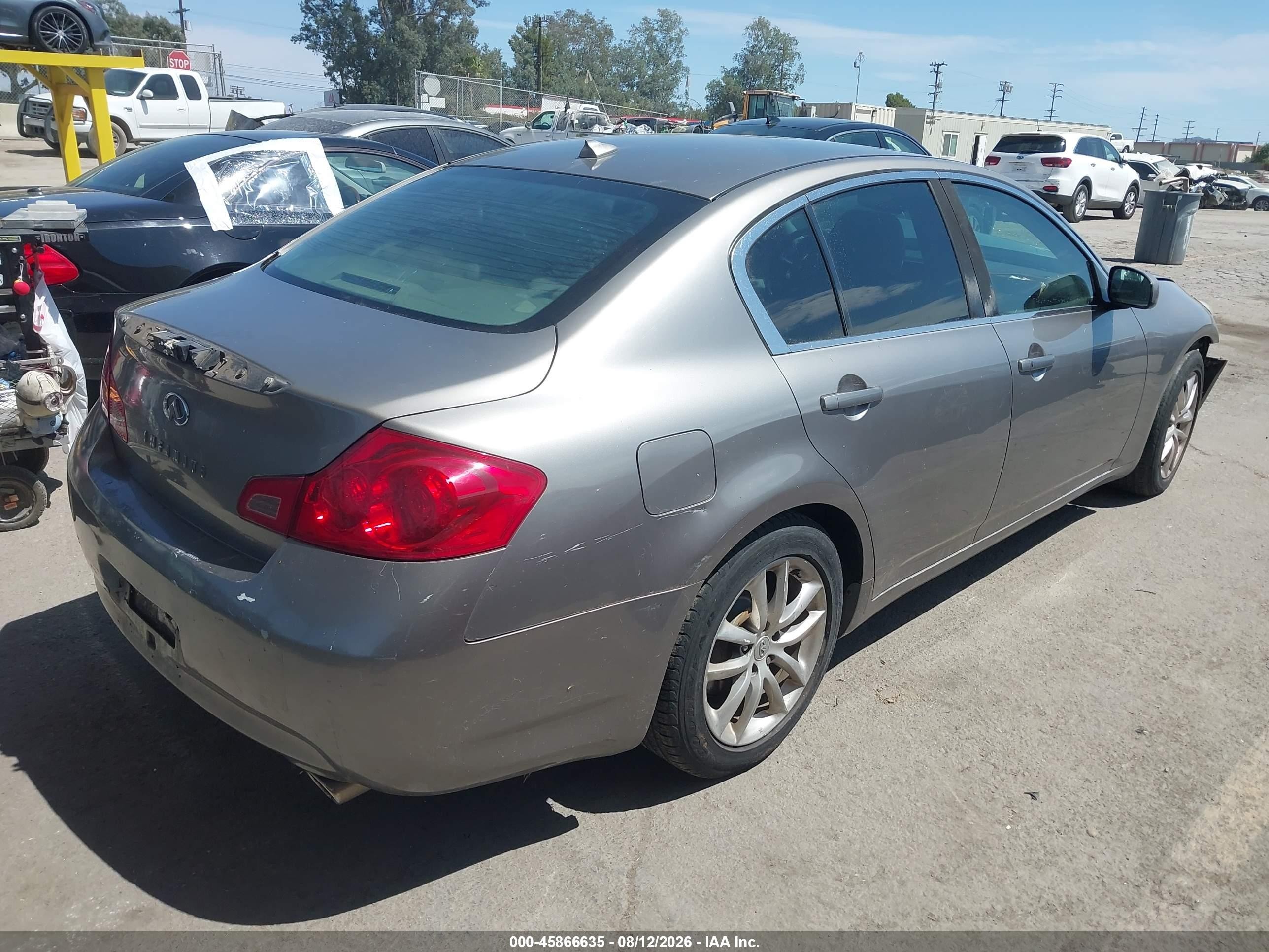 2007 Infiniti G35 Journey Gray vin: JNKBV61E07M704823