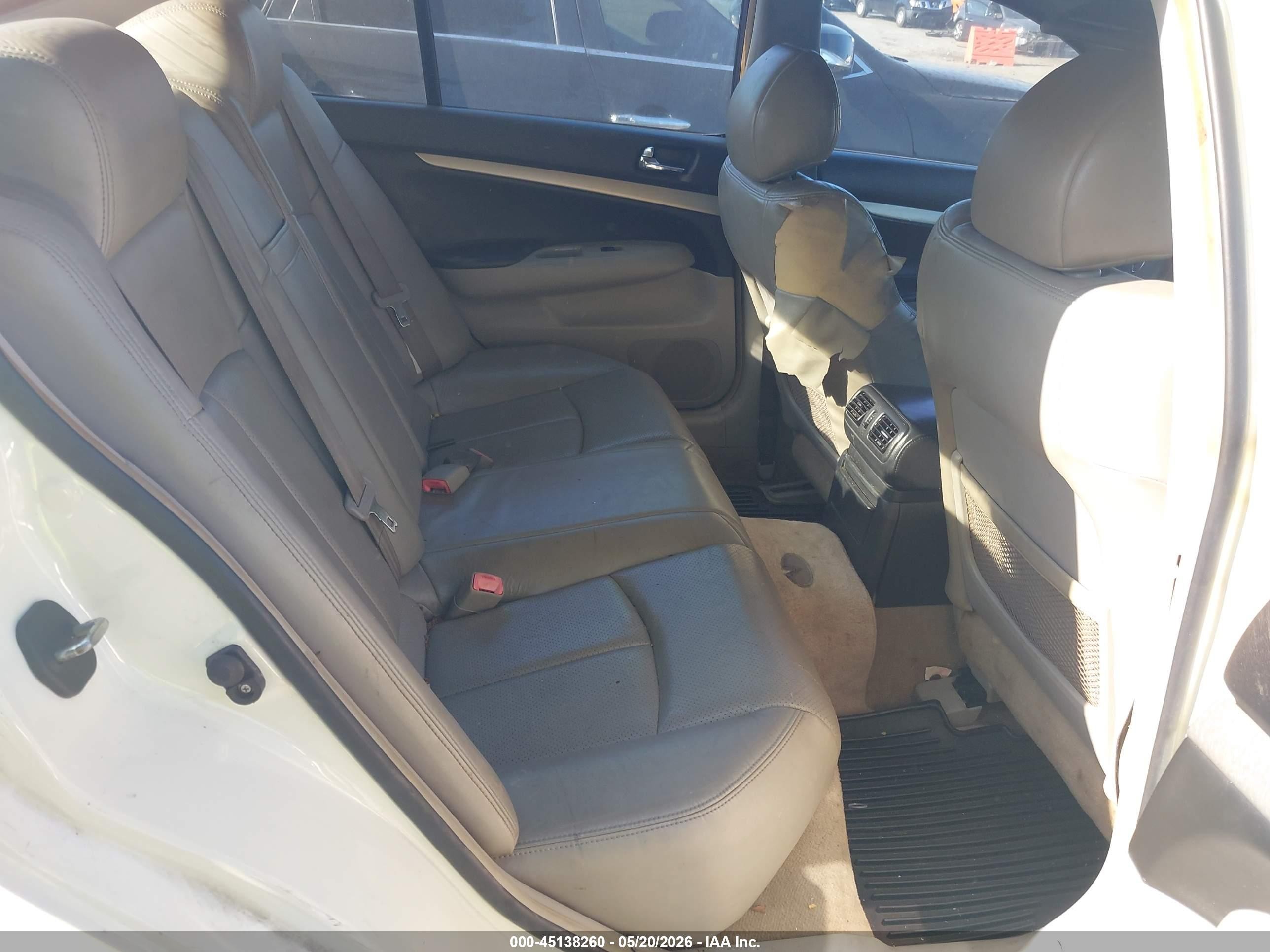 2008 Infiniti G35 Journey White vin: JNKBV61E08M207191