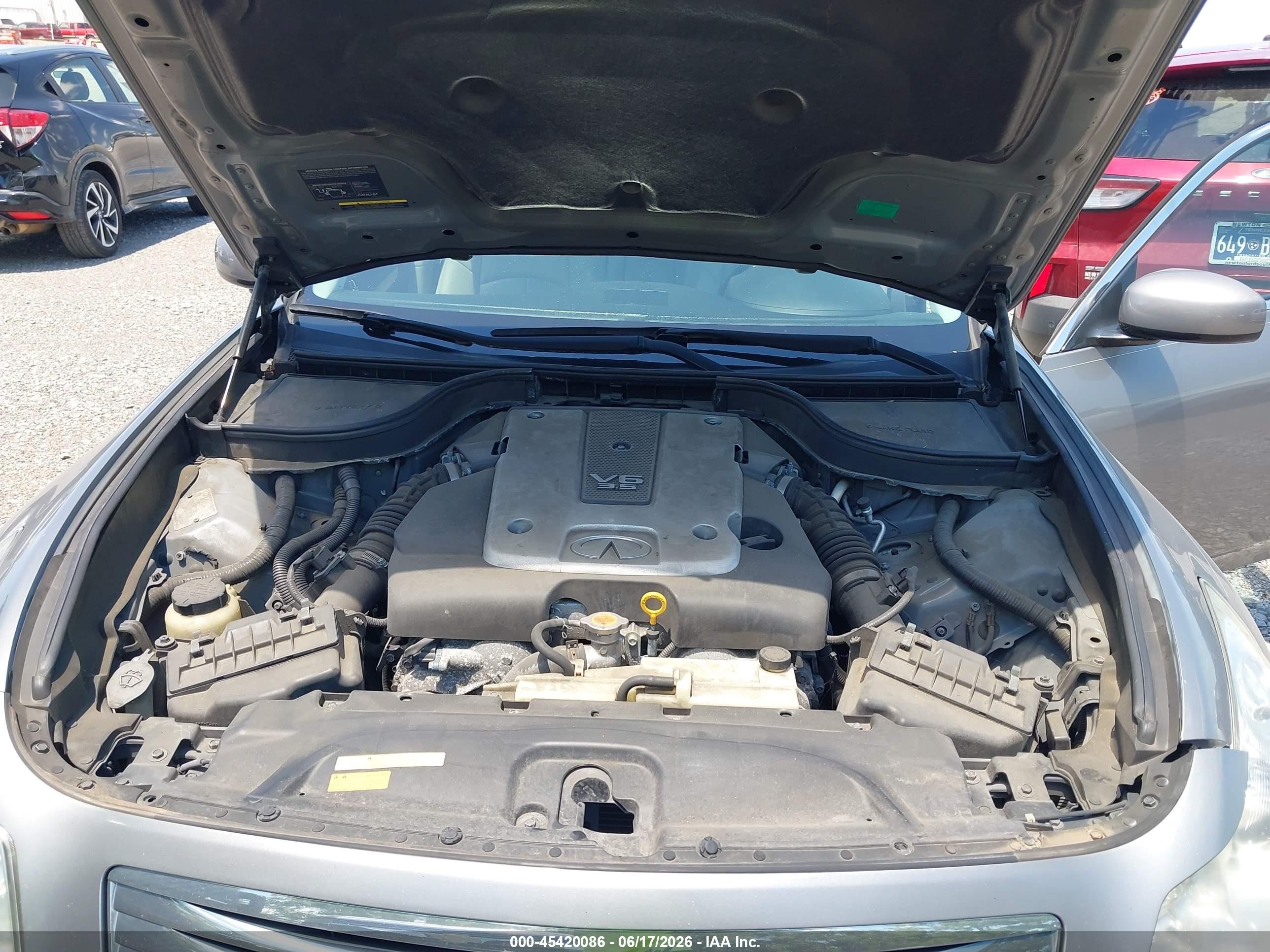 2008 Infiniti G35 Journey Silver vin: JNKBV61E08M222631