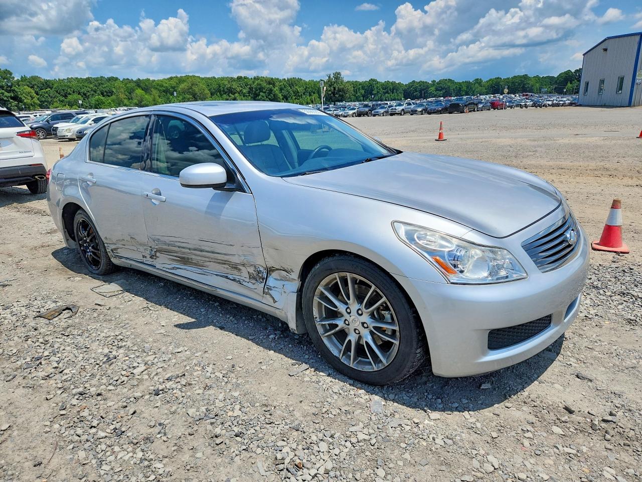 2008 Infiniti G35 Base Silver vin: JNKBV61E08M224573